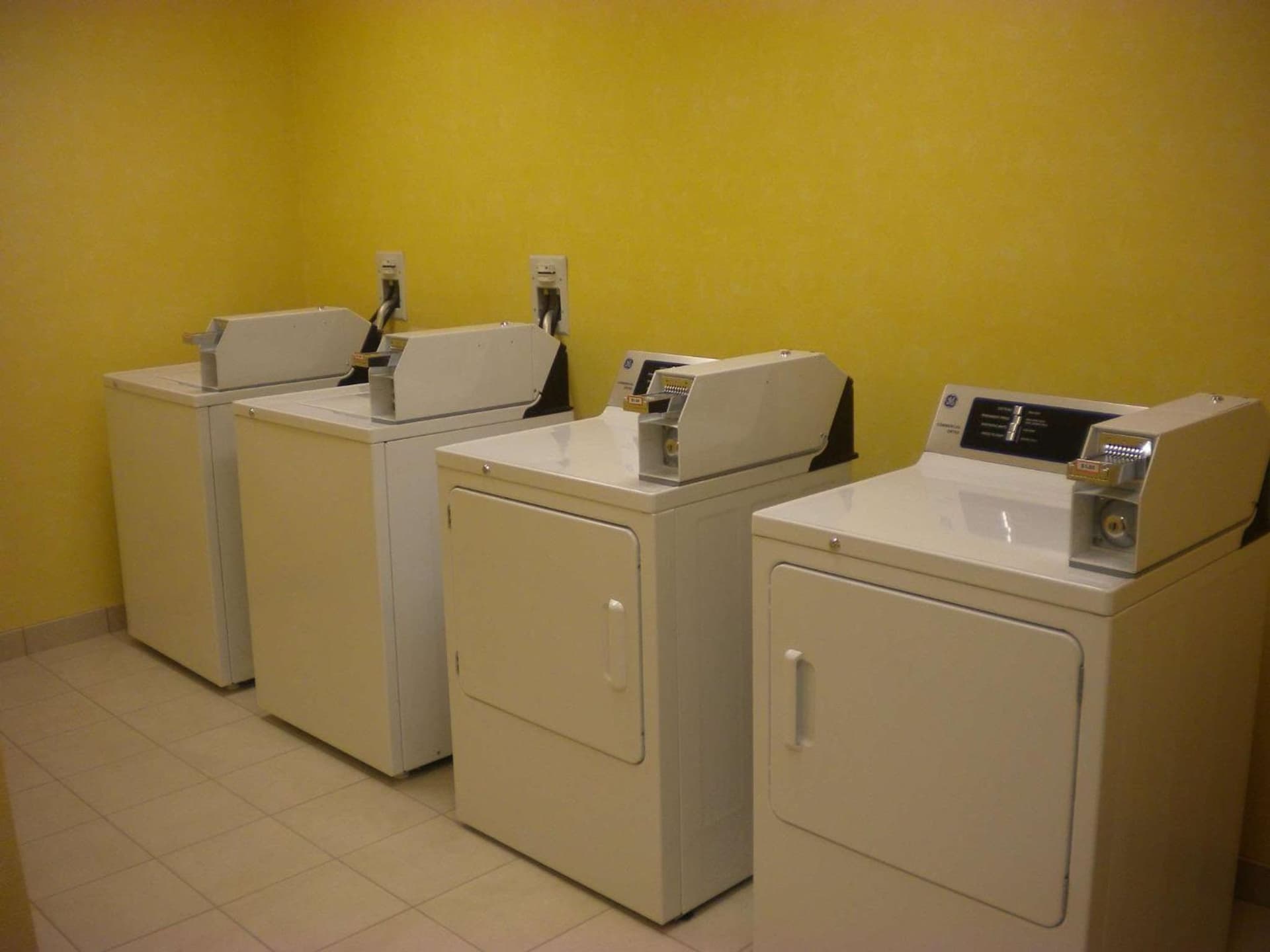 Hampton Inn & Suites Cincinnati / Uptown - University Area gallery photo in Cincinnati, OH — image 36