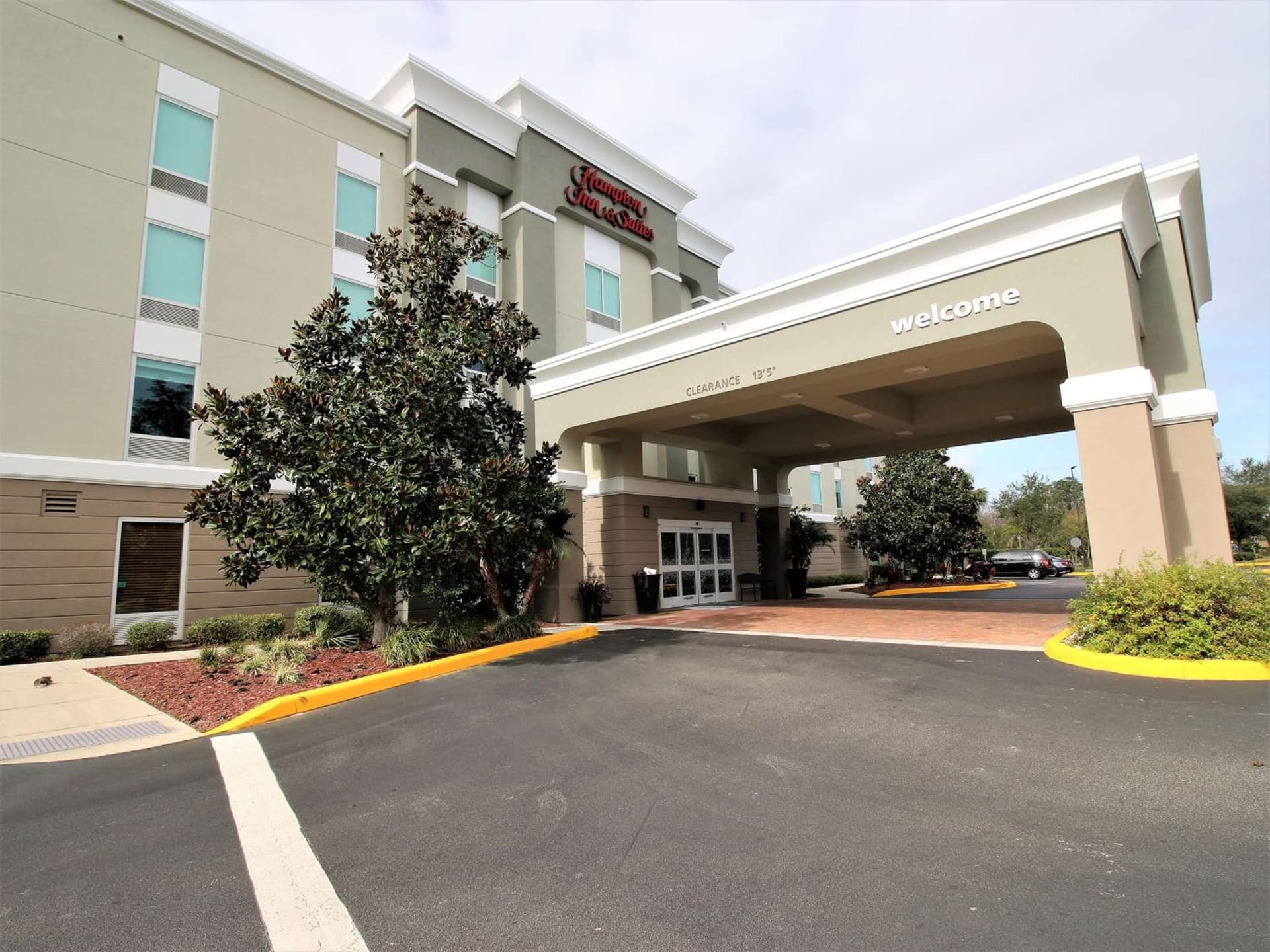 Hampton Inn & Suites Palm Coast interior in Flagler Beach, FL — gallery photo 2