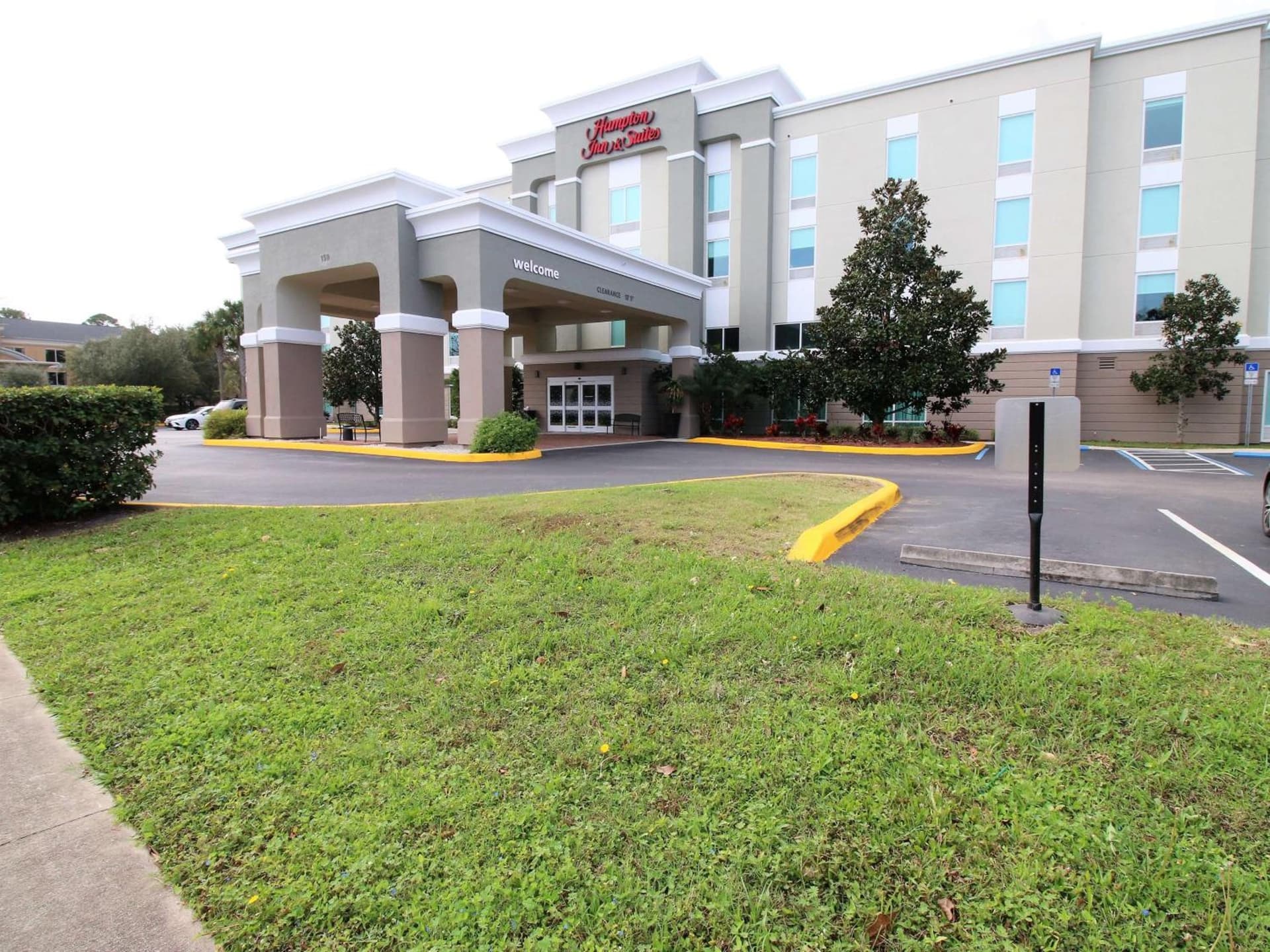 Hampton Inn & Suites Palm Coast featured exterior or lobby in Flagler Beach, FL — similar hotel