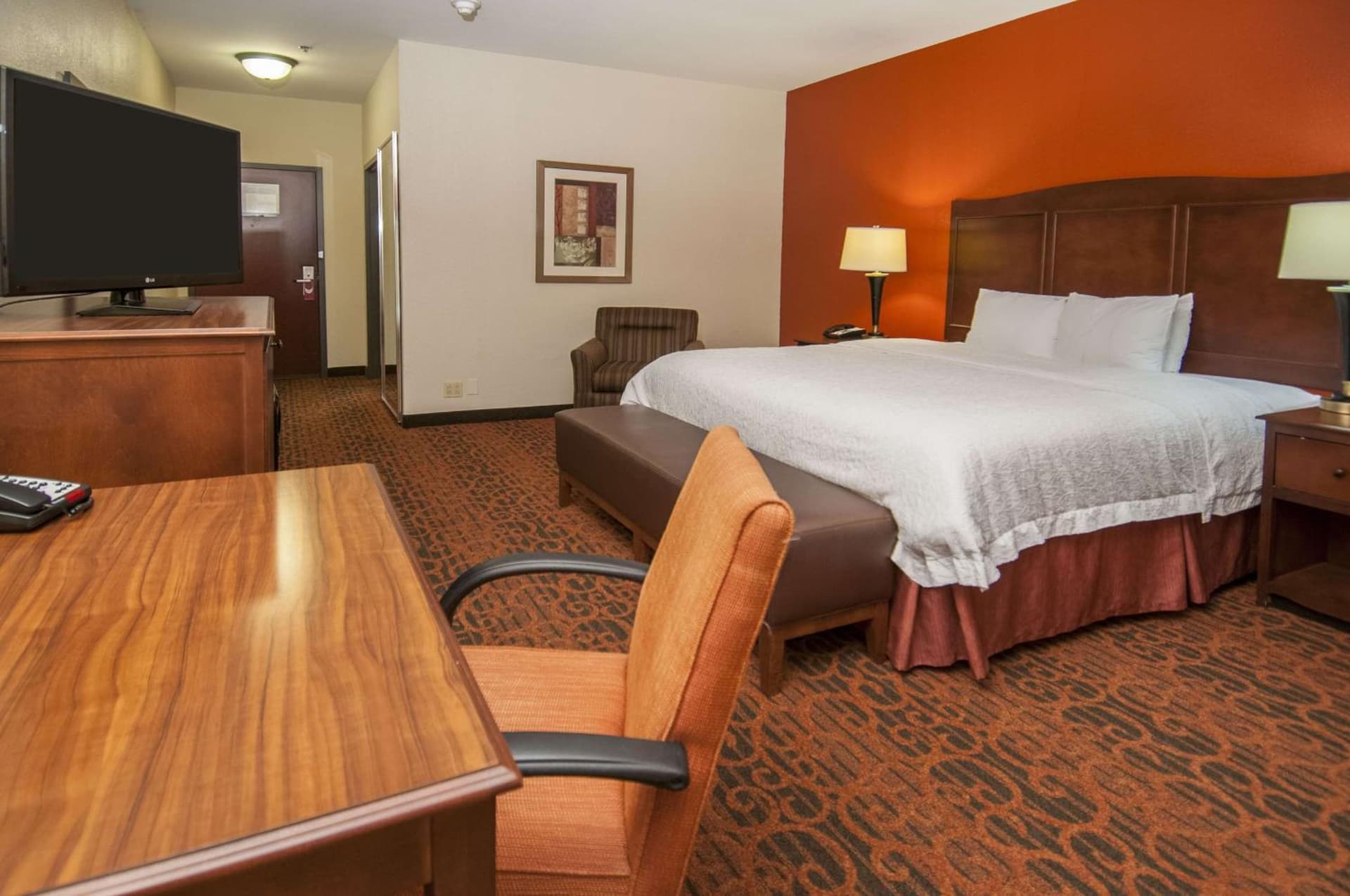 Hampton Inn and Suites Waxahachie gallery photo in Waxahachie, TX — image 32