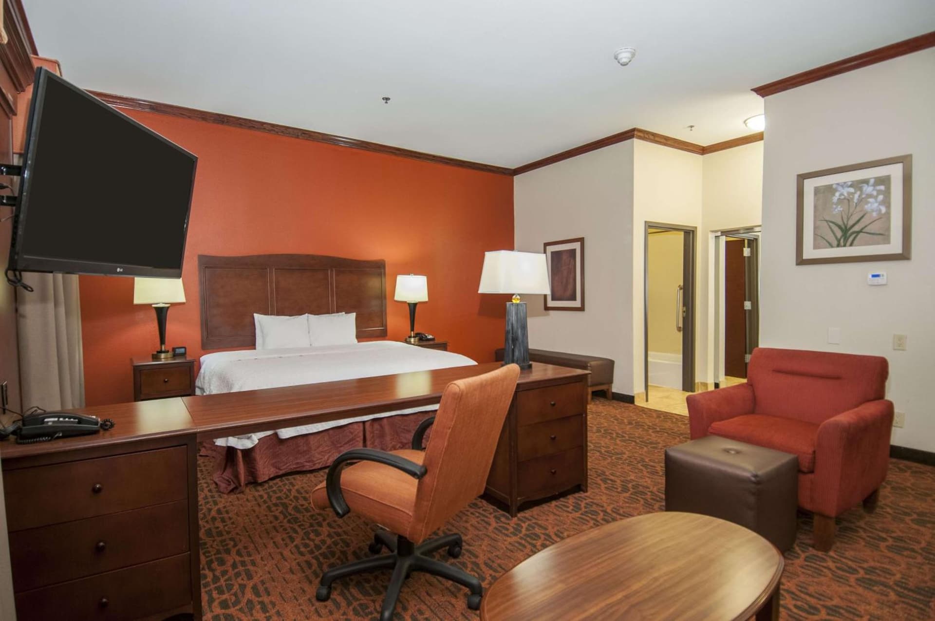 Hampton Inn and Suites Waxahachie gallery photo in Waxahachie, TX — image 24