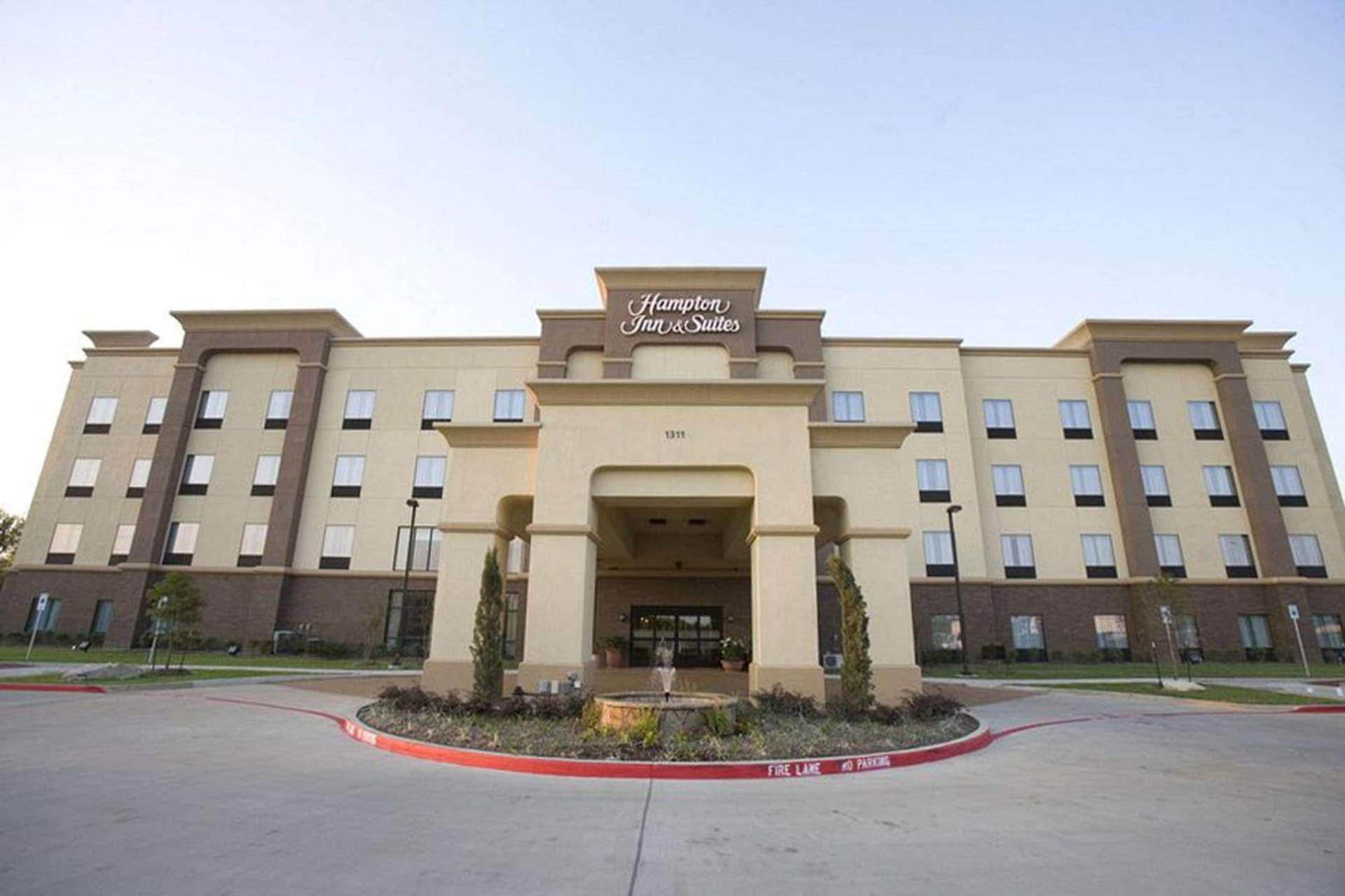 Hampton Inn & Suites Dallas-DeSoto gallery photo in DeSoto, TX — image 44