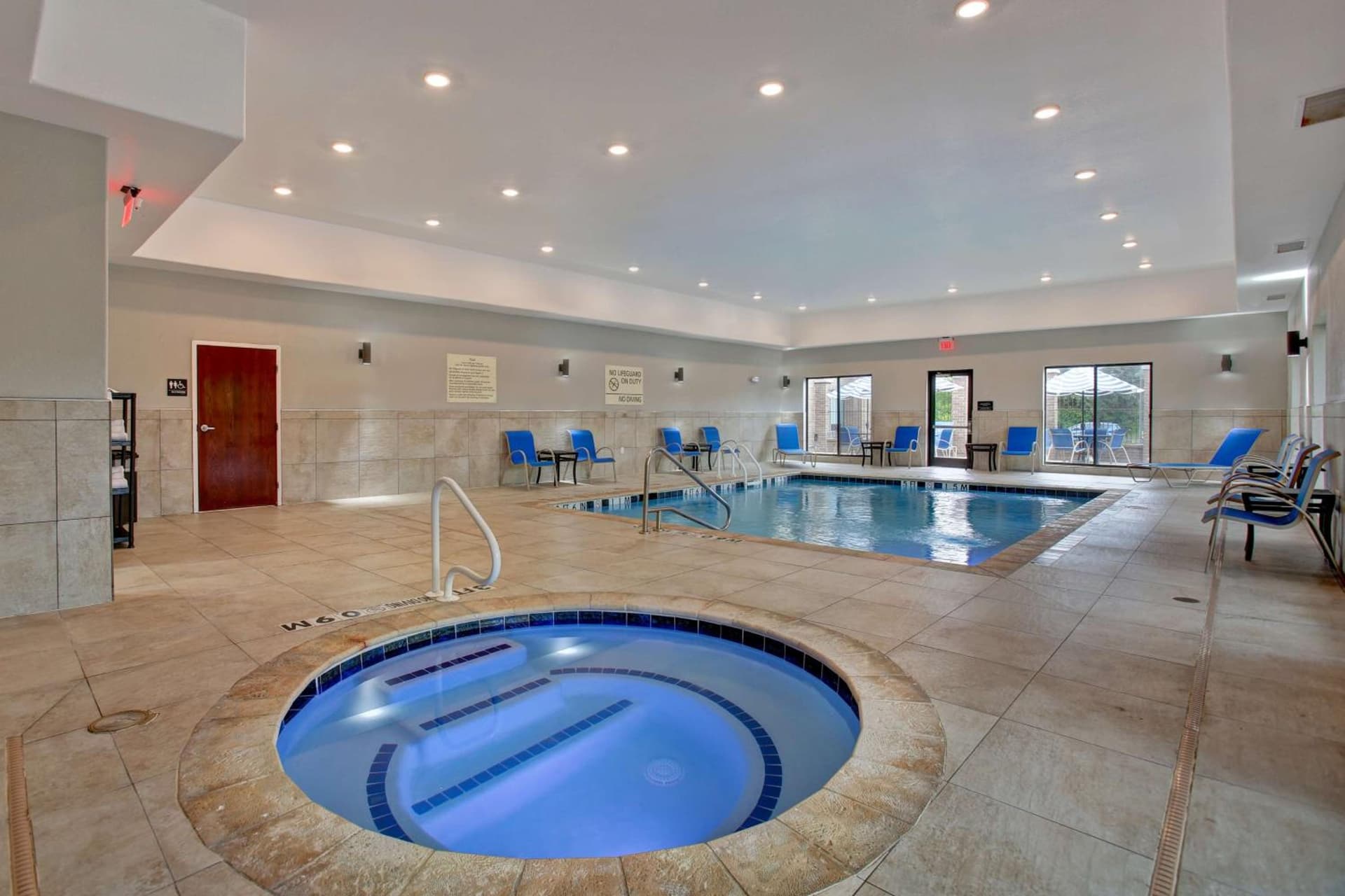 Hampton Inn & Suites Dallas-DeSoto gallery photo in DeSoto, TX — image 32