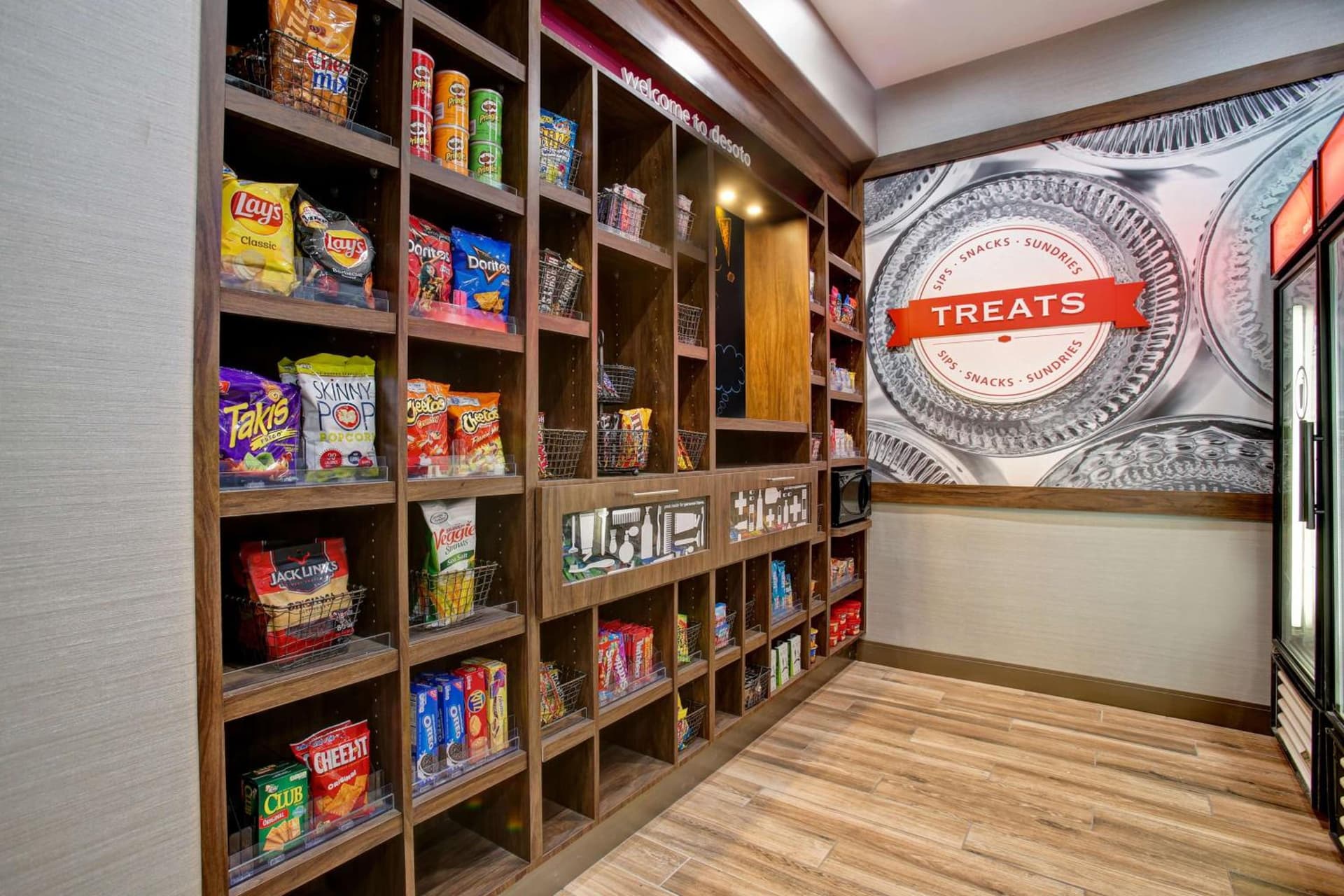 Hampton Inn & Suites Dallas-DeSoto gallery photo in DeSoto, TX — image 25