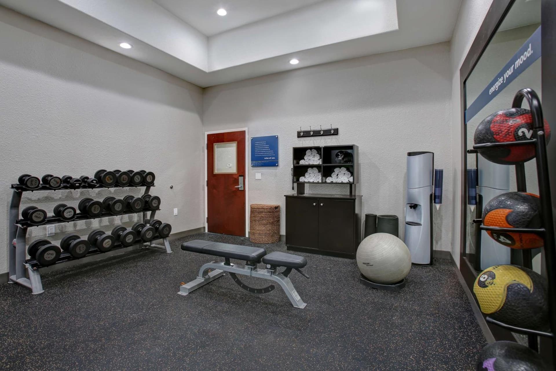 Hampton Inn & Suites Dallas-DeSoto gallery photo in DeSoto, TX — image 9