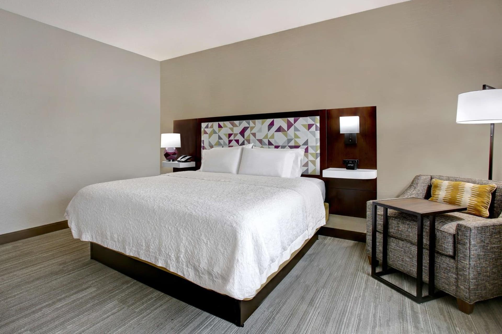 Hampton Inn & Suites Dallas-DeSoto gallery photo in DeSoto, TX — image 55