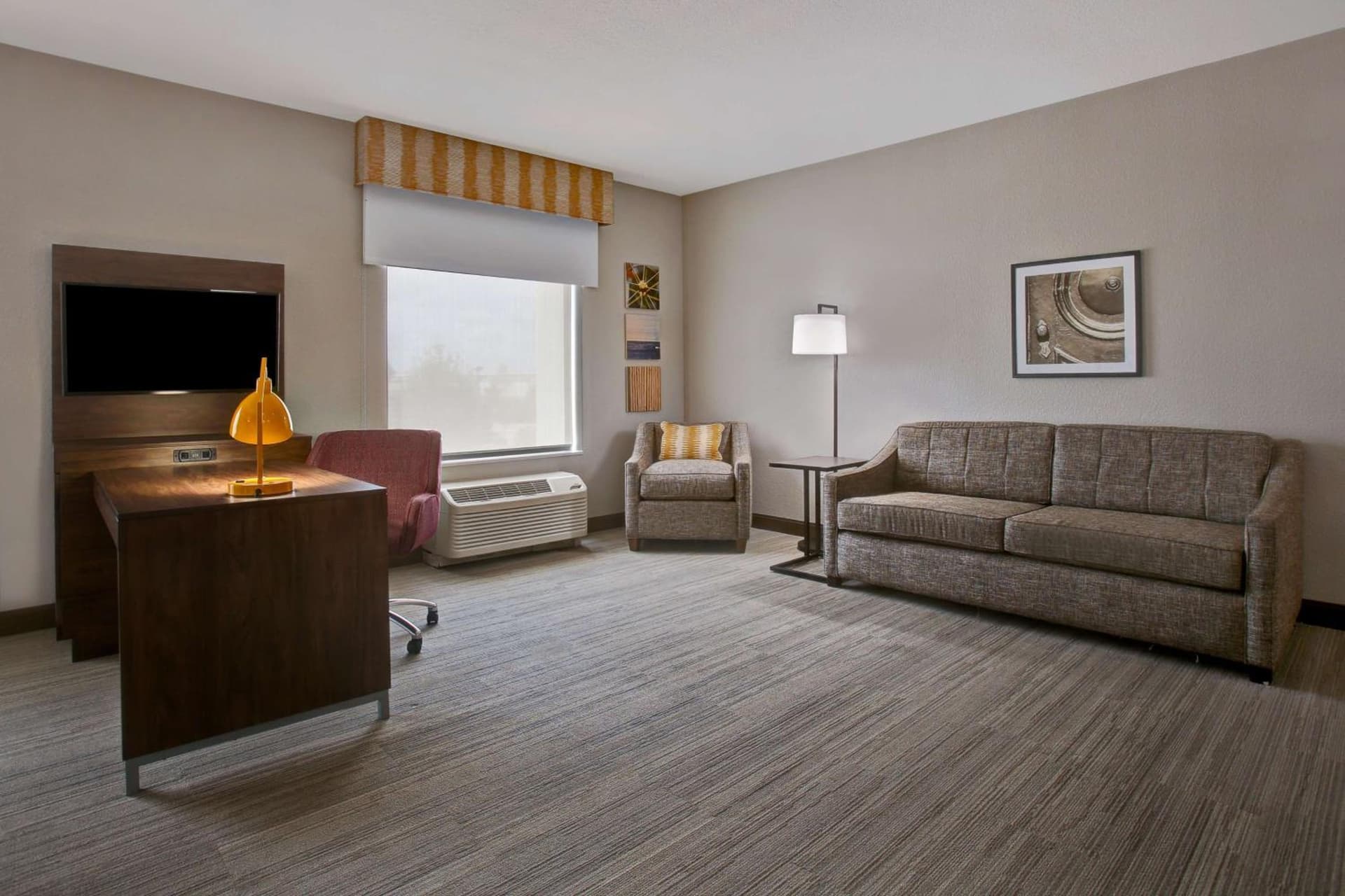 Hampton Inn & Suites Dallas-DeSoto gallery photo in DeSoto, TX — image 15