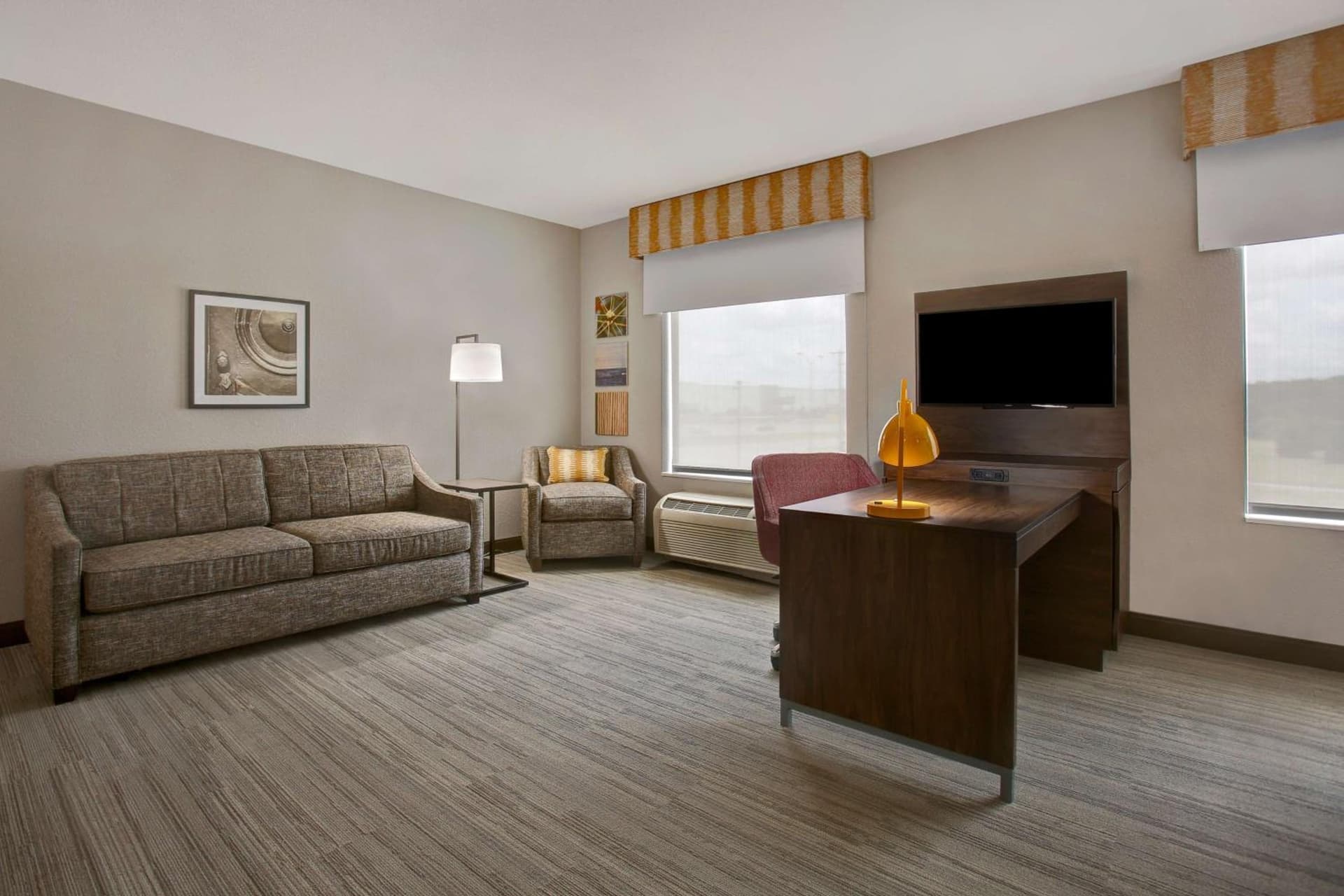 Hampton Inn & Suites Dallas-DeSoto gallery photo in DeSoto, TX — image 50