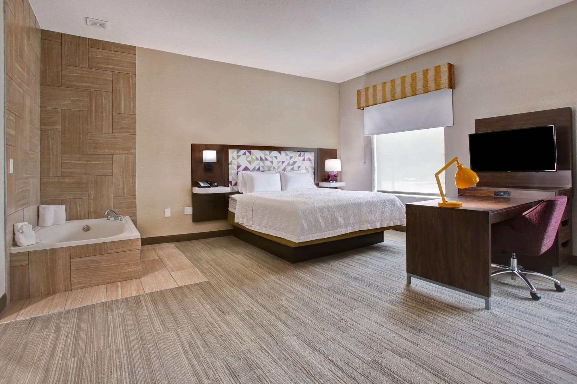 Hampton Inn & Suites Dallas-DeSoto gallery photo in DeSoto, TX — image 59