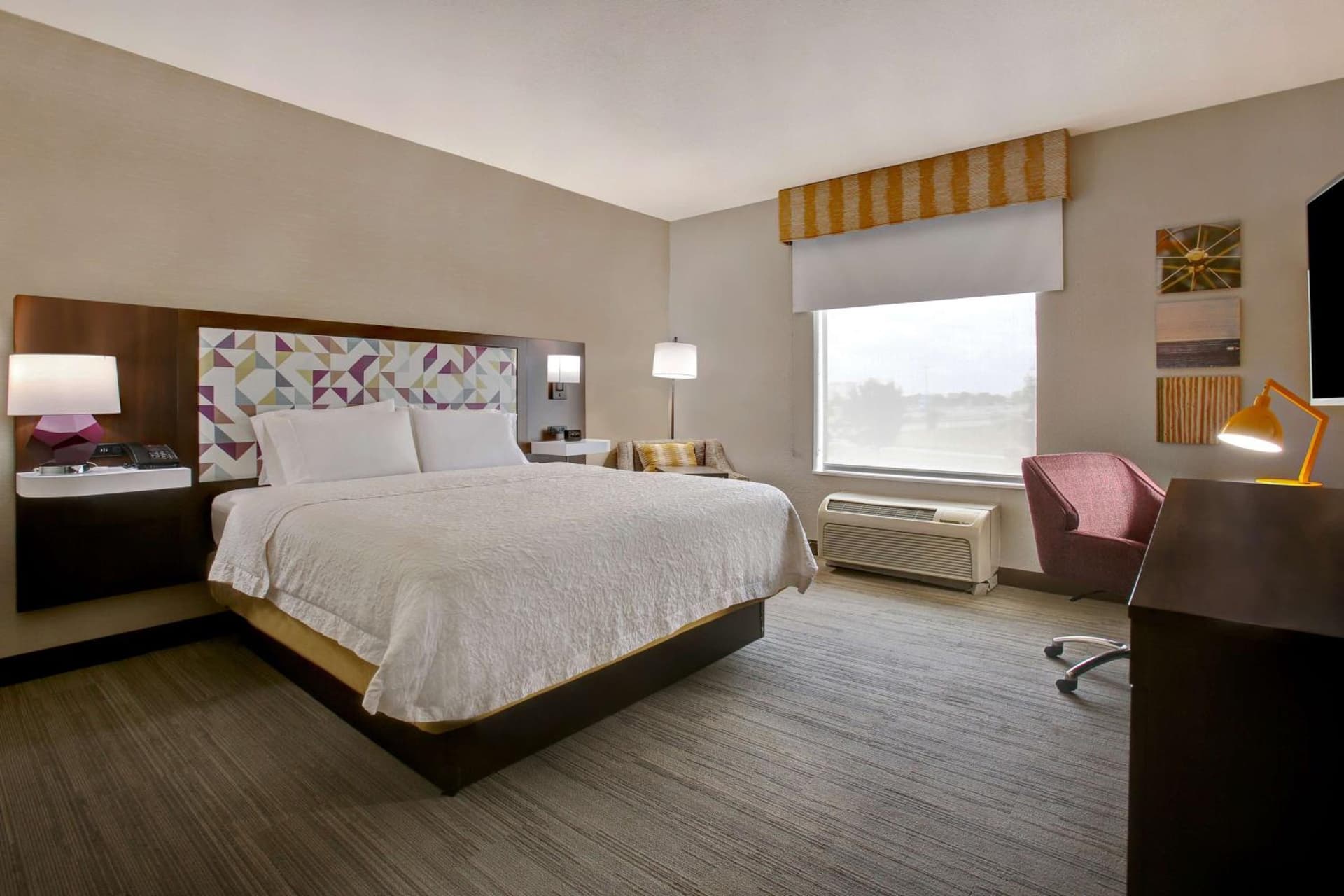 Hampton Inn & Suites Dallas-DeSoto gallery photo in DeSoto, TX — image 46