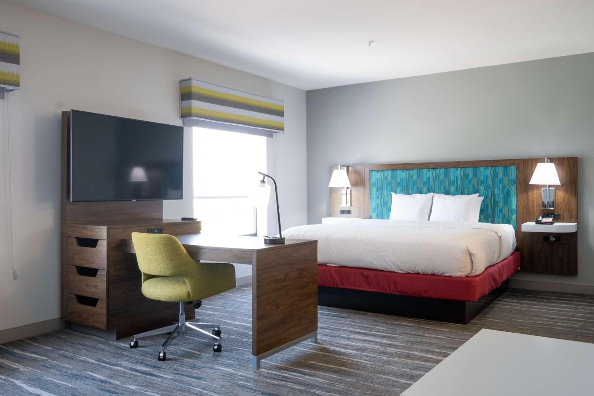 Hampton Inn and Suites Dallas/Lewisville-Vista Ridge Mall gallery photo in Lewisville, TX — image 6