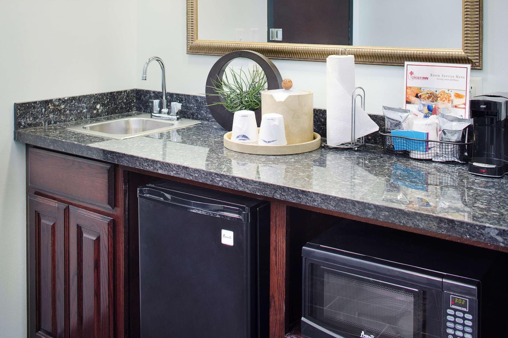 Hampton Inn and Suites Dallas/Lewisville-Vista Ridge Mall gallery photo in Lewisville, TX — image 10