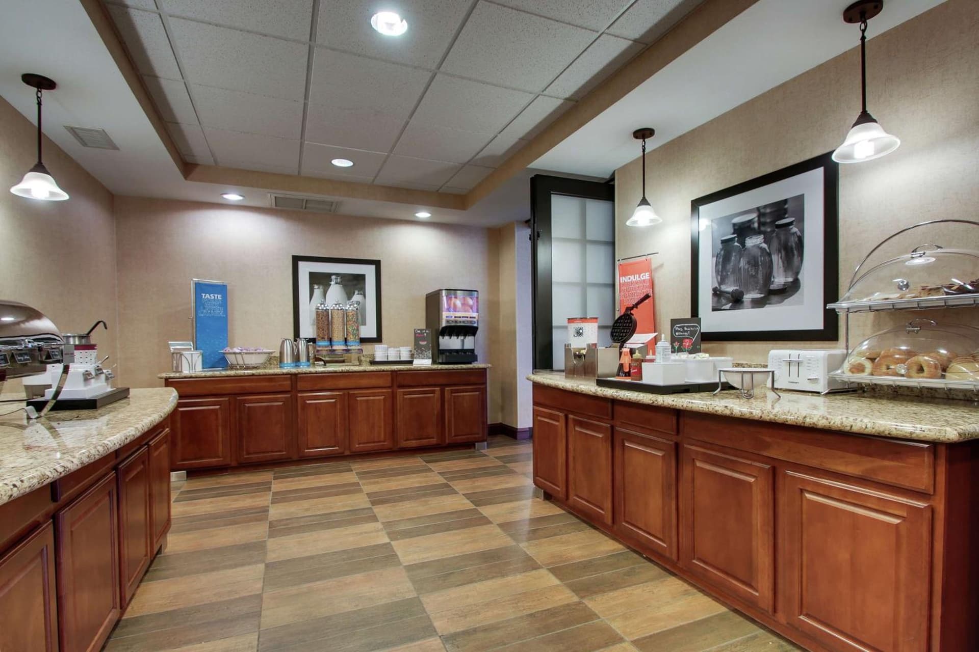 Hampton Inn & Suites Denver Littleton gallery photo in Littleton, CO — image 5