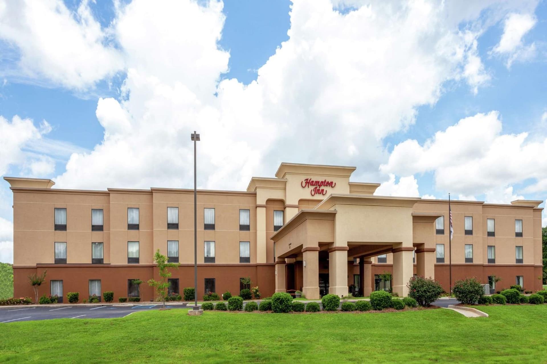 Hampton Inn Ozark featured exterior or lobby in Ozark, AL — similar hotel