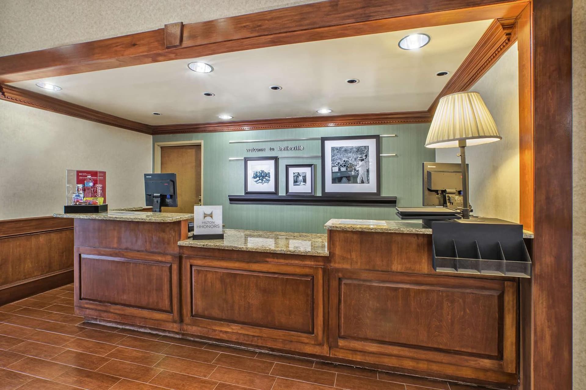 Hampton Inn Detroit/Belleville-Airport Area interior in Belleville, MI — gallery photo 2