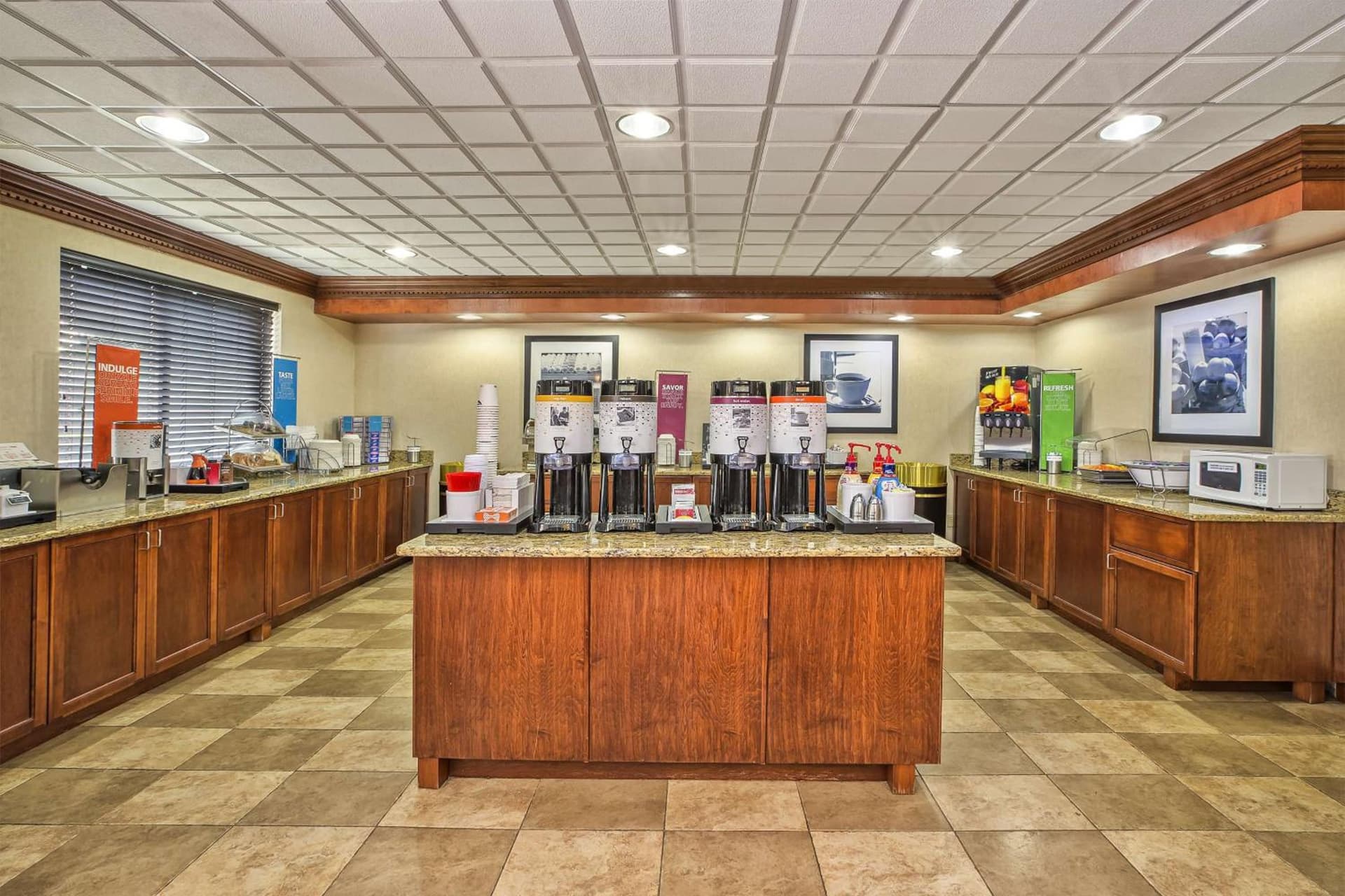 Hampton Inn Detroit/Belleville-Airport Area gallery photo in Belleville, MI — image 10