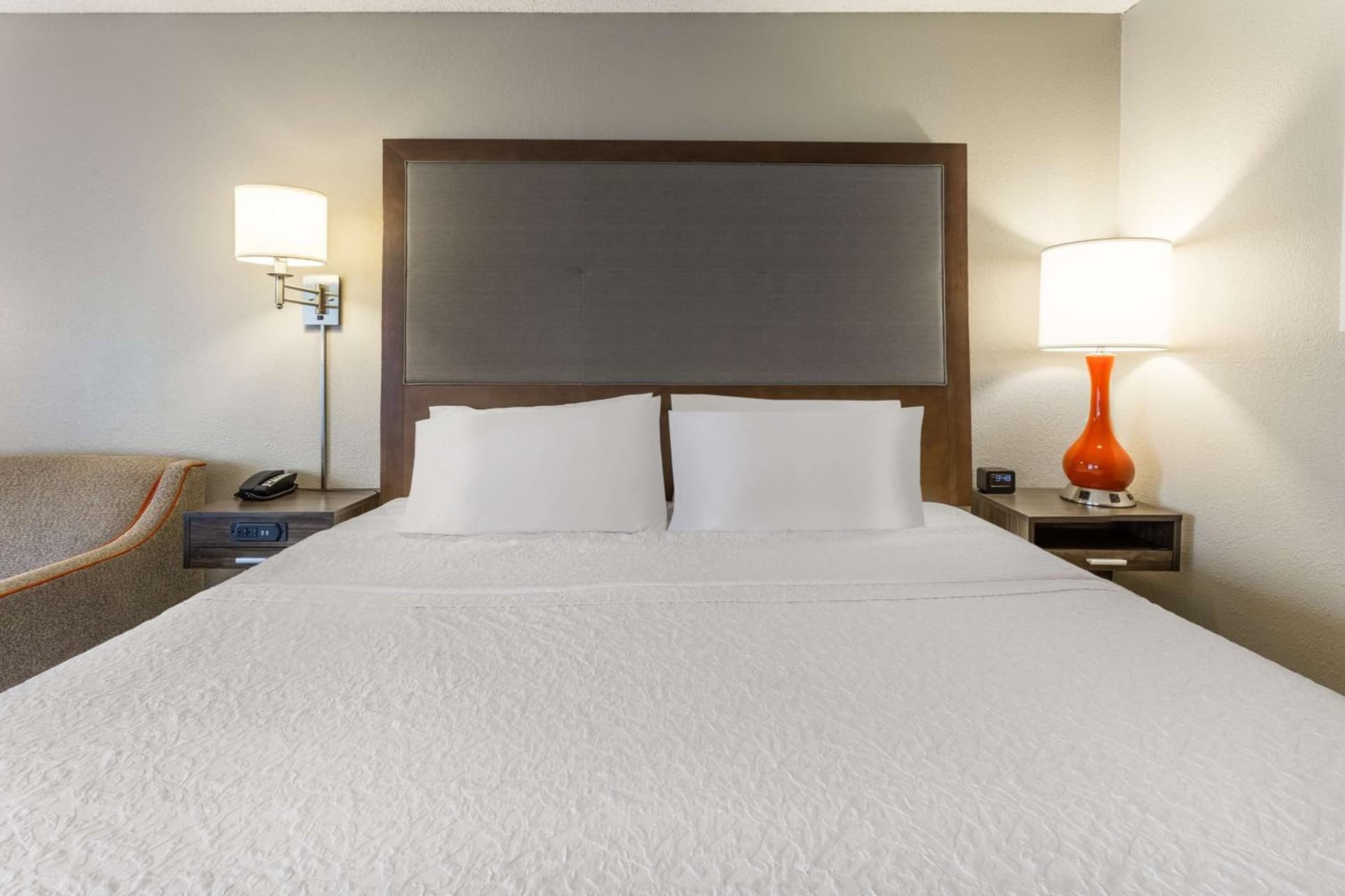 Hampton Inn Eau Claire gallery photo in Eau Claire, WI — image 20