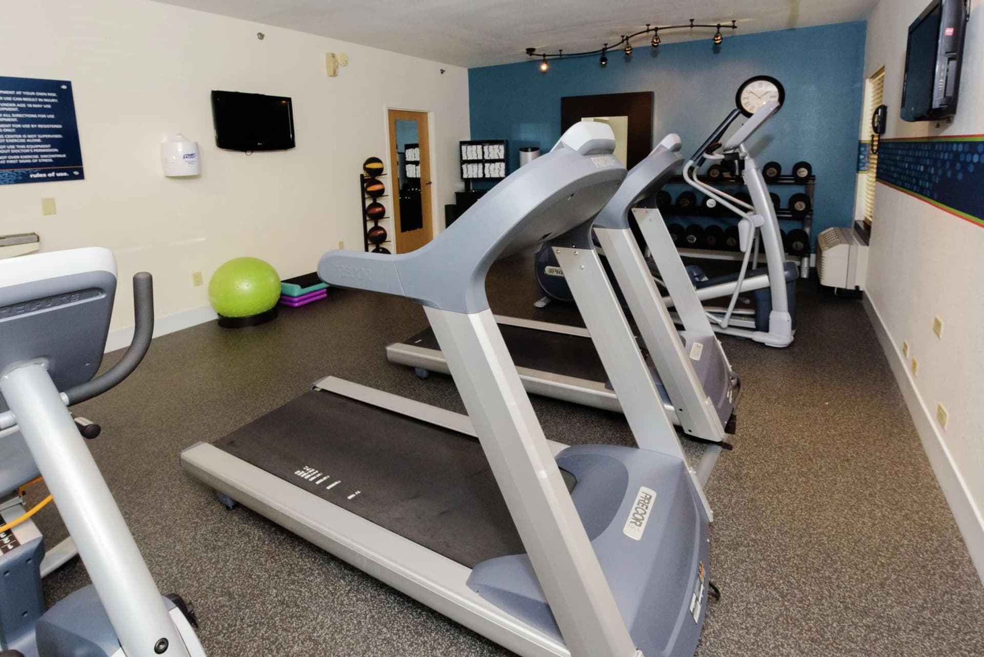 Hampton Inn Eau Claire gallery photo in Eau Claire, WI — image 6