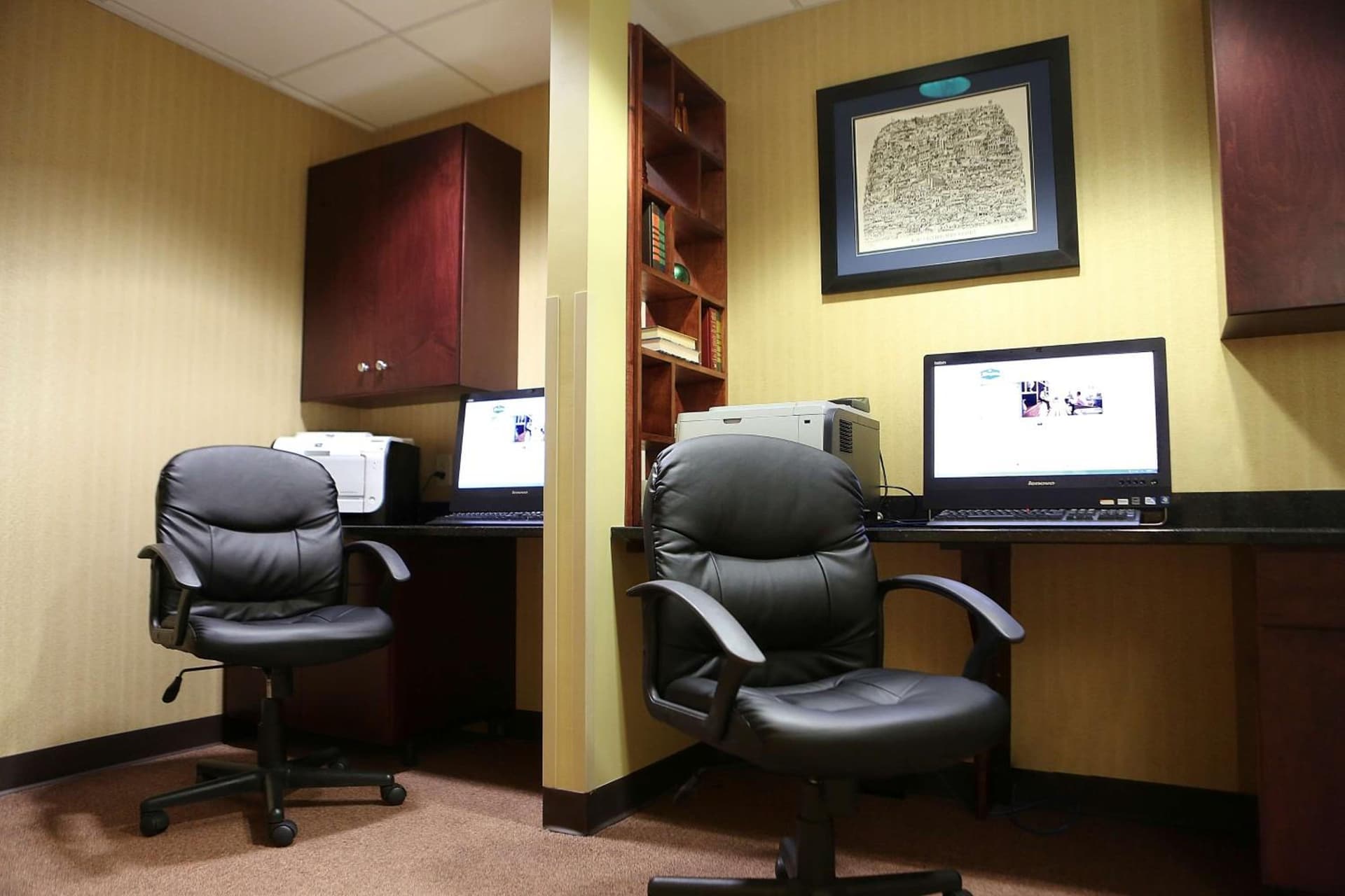 Hampton Inn Eau Claire gallery photo in Eau Claire, WI — image 21