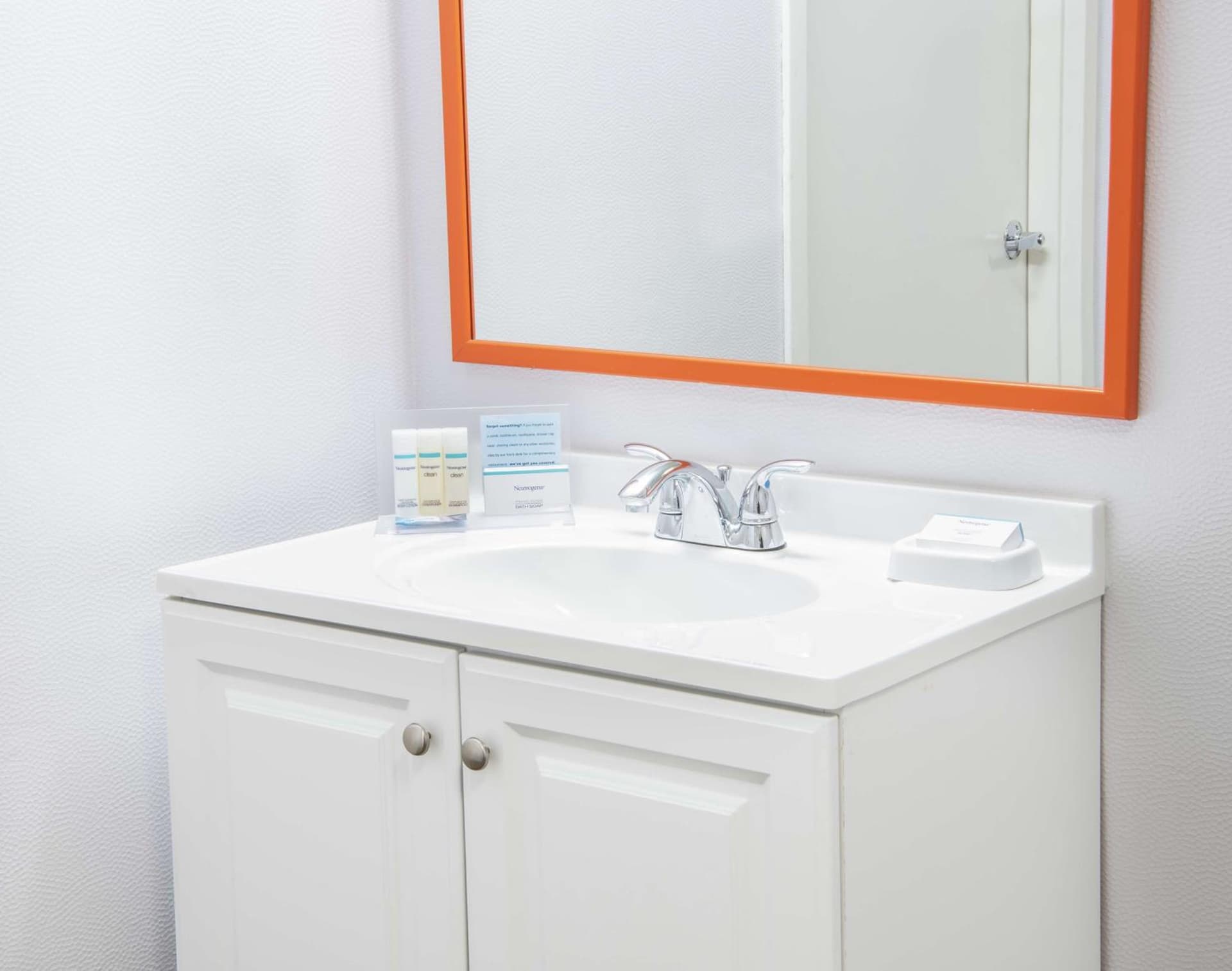 Hampton Inn Erie-South gallery photo in Erie, PA — image 11