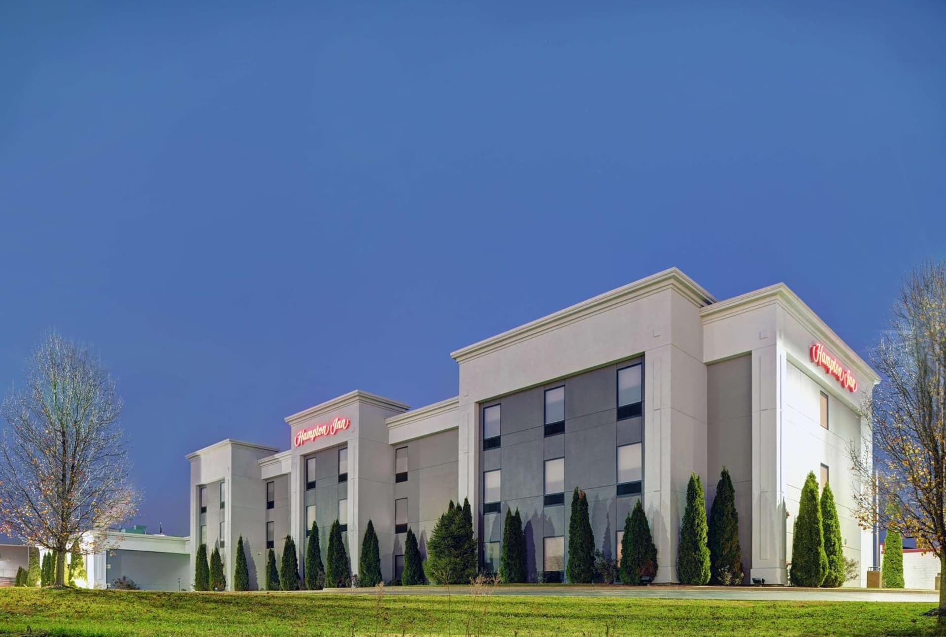 Hampton Inn Farmington property views in Farmington, MO — gallery photo 3