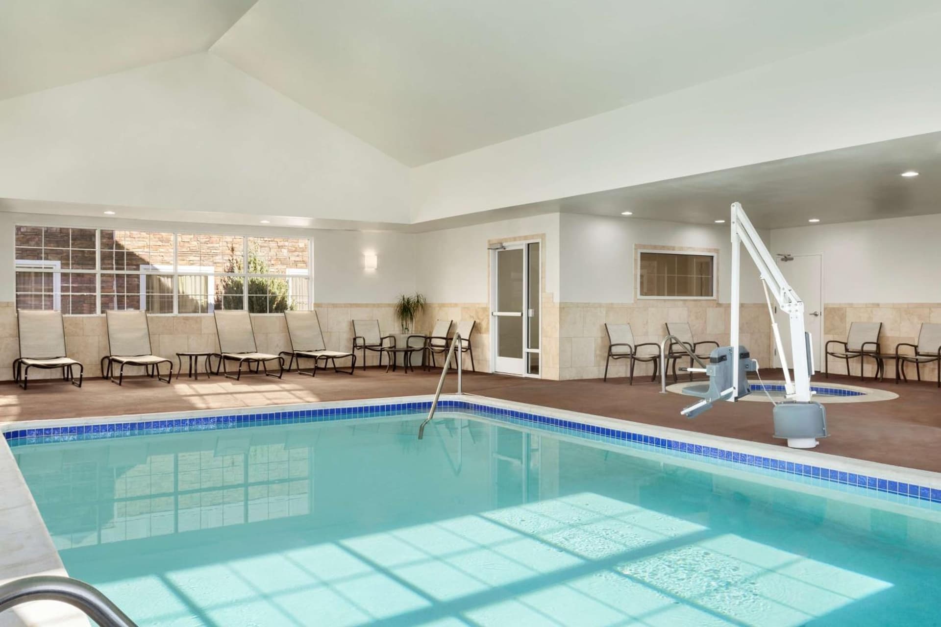 Homewood Suites by Hilton Fargo gallery photo in Fargo, ND — image 10