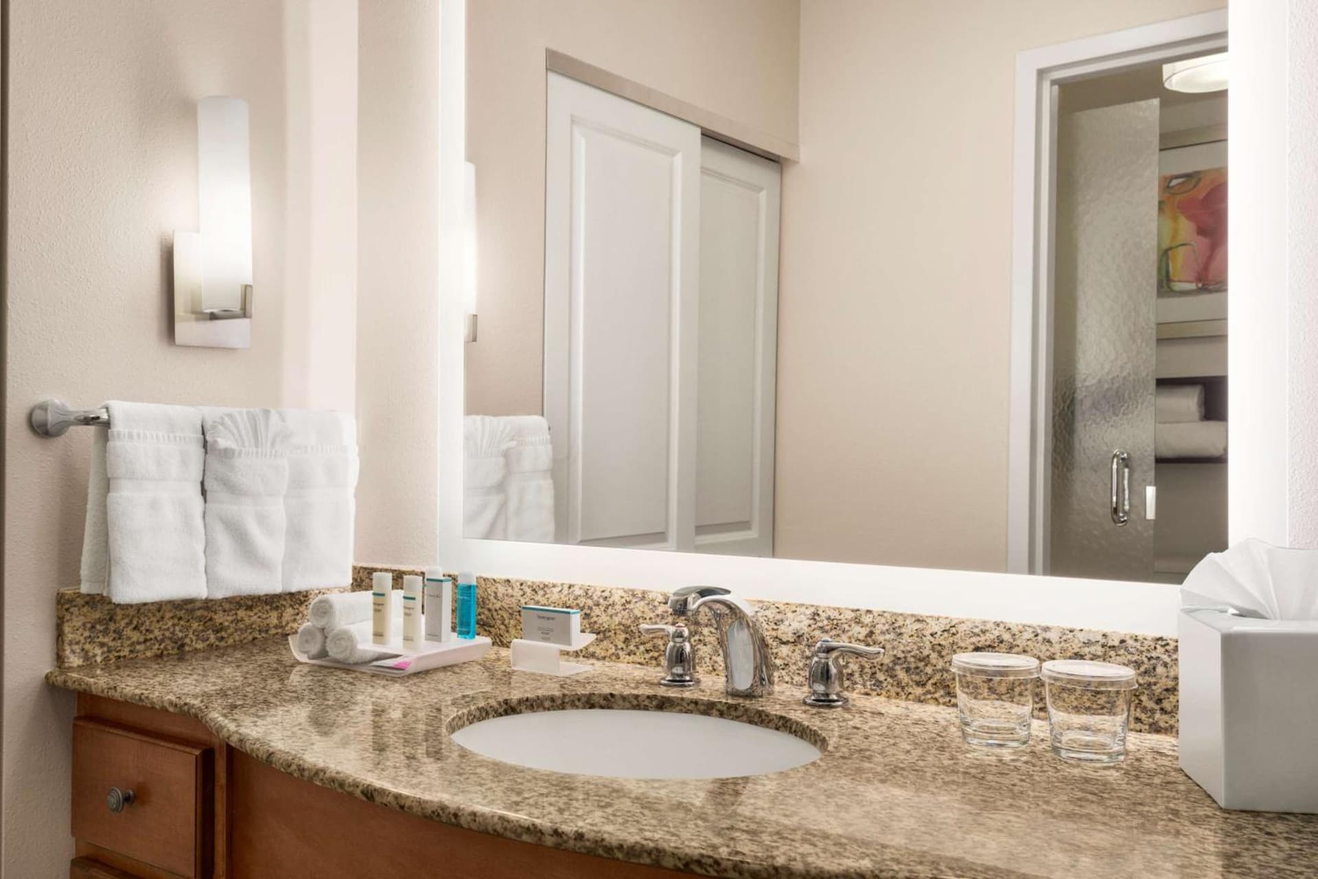 Homewood Suites by Hilton Fargo gallery photo in Fargo, ND — image 52