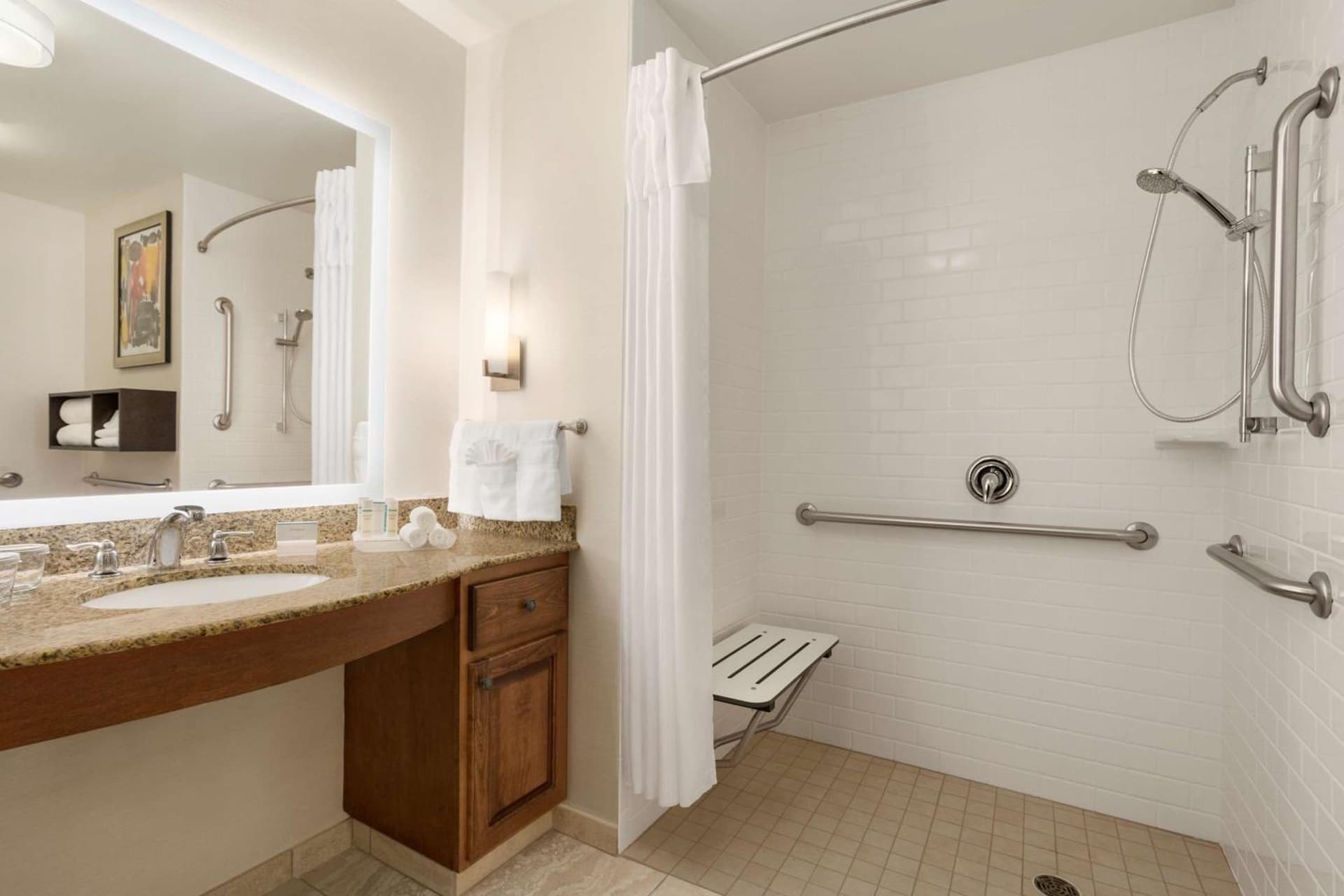 Homewood Suites by Hilton Fargo gallery photo in Fargo, ND — image 43