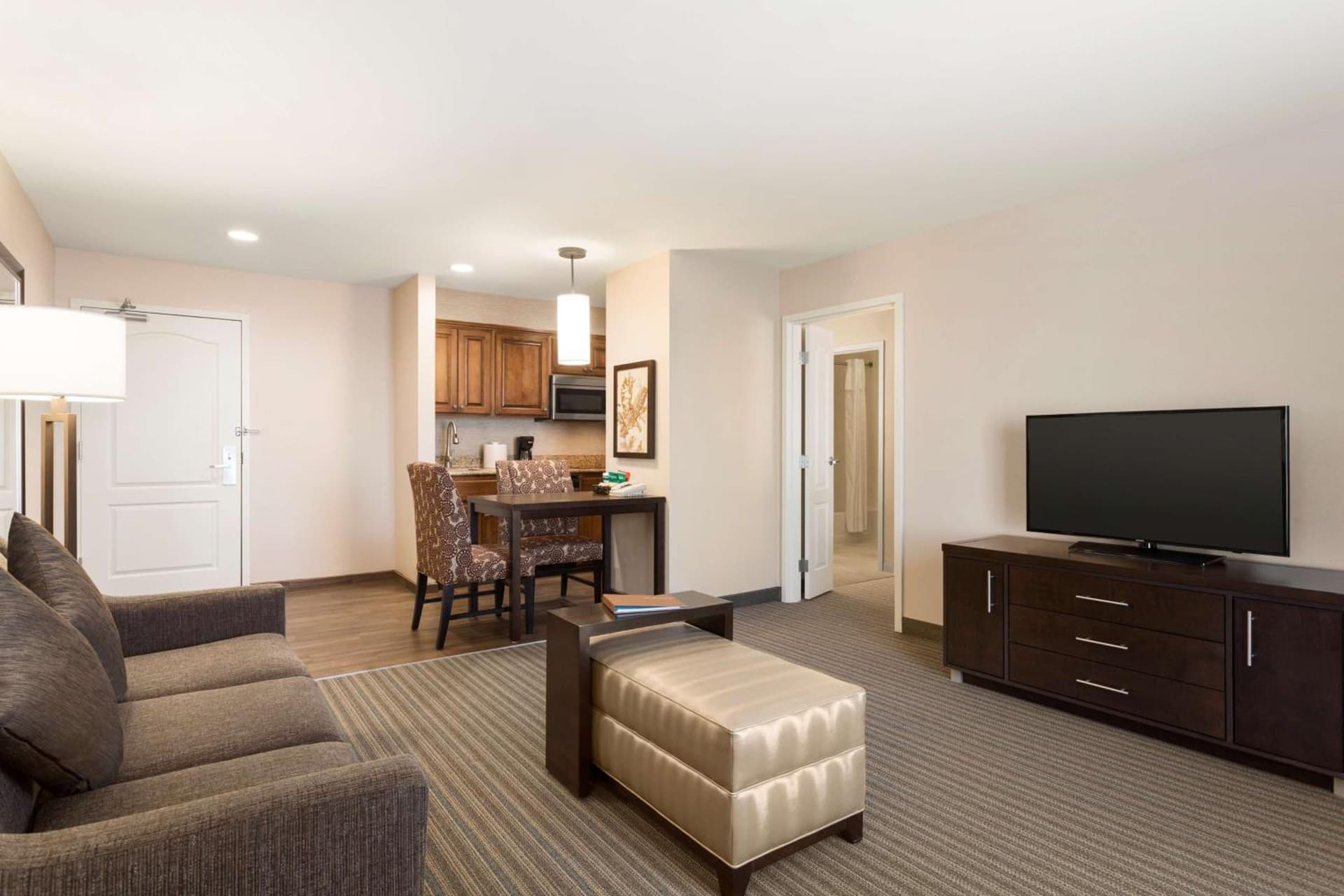 Homewood Suites by Hilton Fargo gallery photo in Fargo, ND — image 66