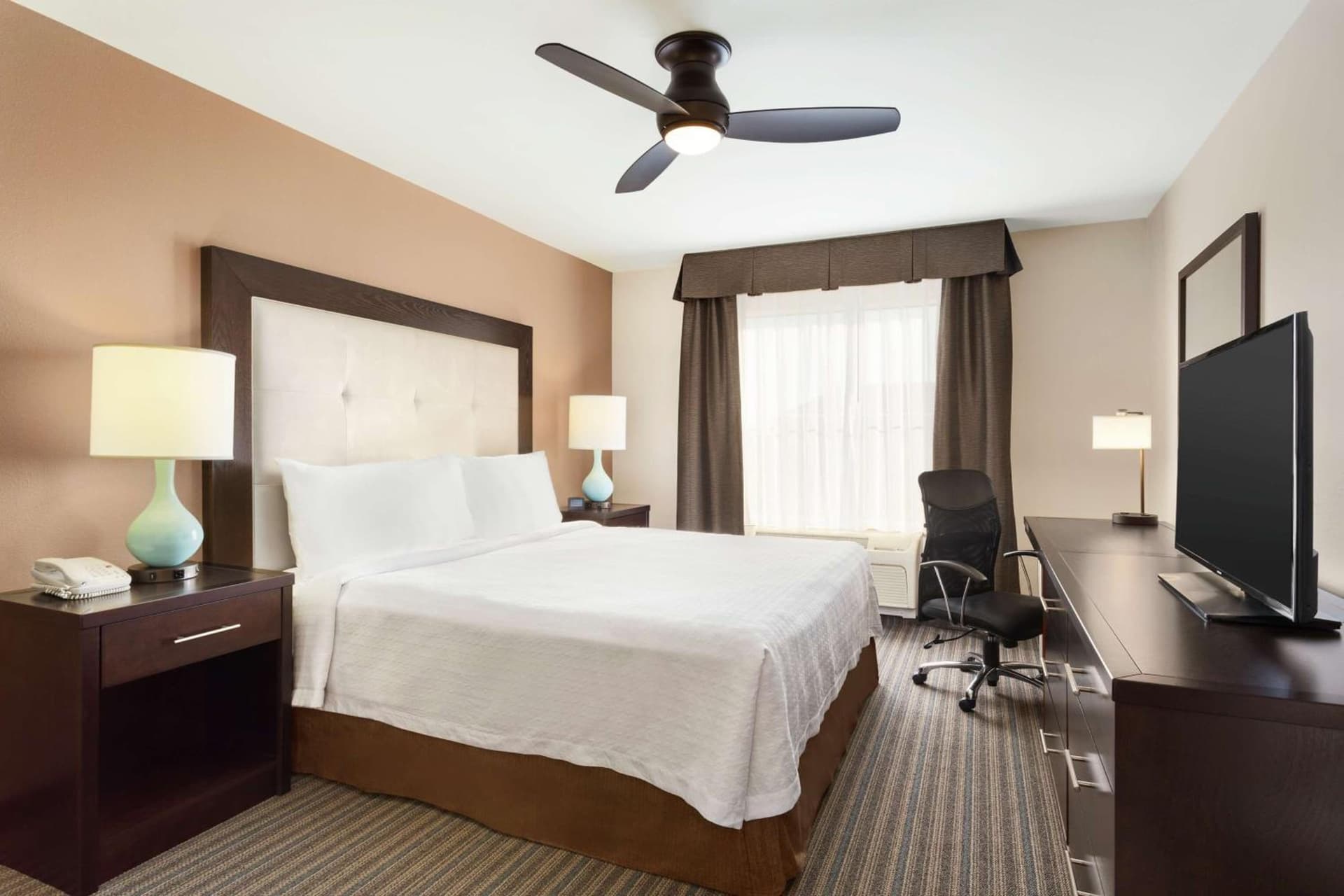 Homewood Suites by Hilton Fargo gallery photo in Fargo, ND — image 48
