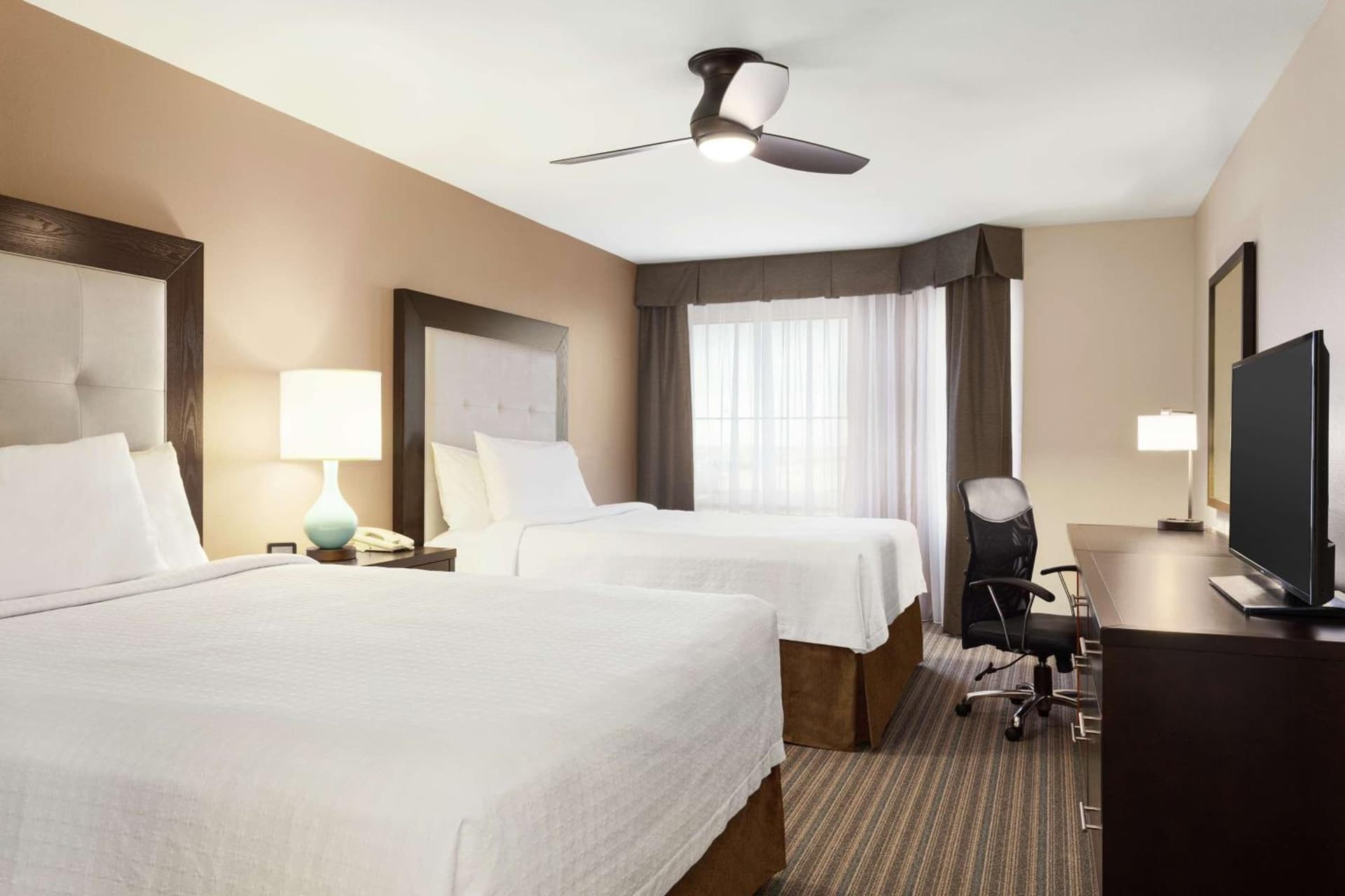 Homewood Suites by Hilton Fargo gallery photo in Fargo, ND — image 8