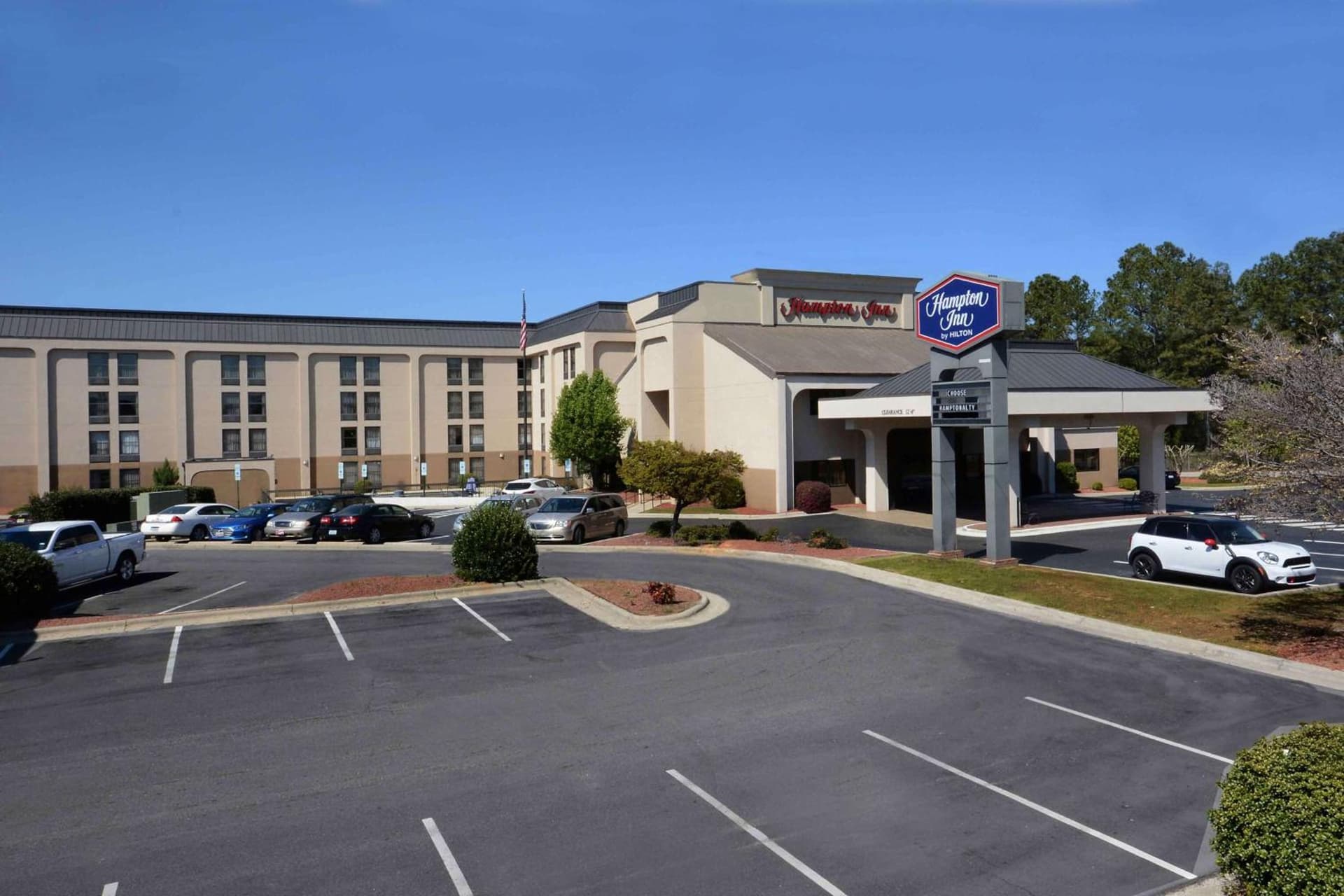 Hampton Inn & Suites Dallas Downtown property photo 14 of 45 in Dallas, Texas