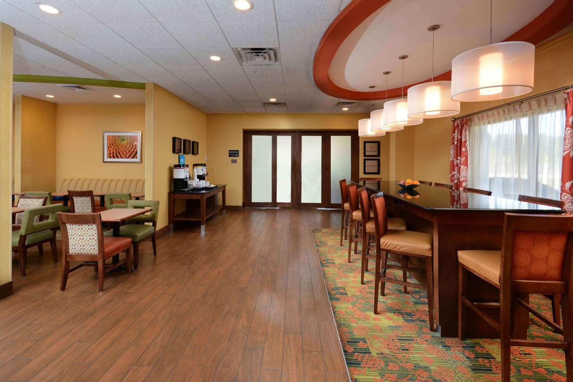 Hampton Inn & Suites Dallas Downtown property photo 41 of 45 in Dallas, Texas