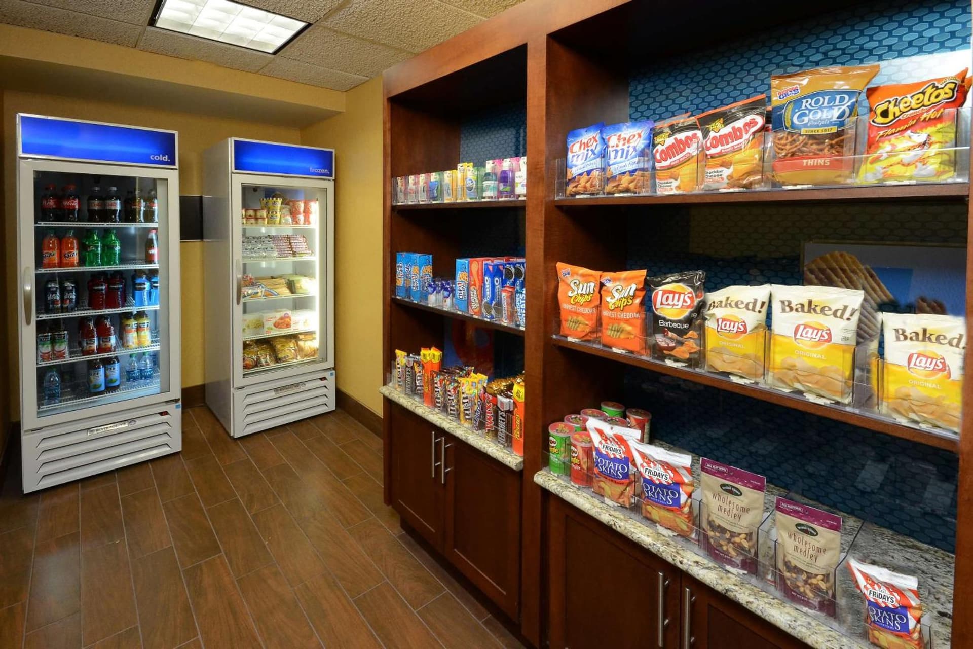 Hampton Inn & Suites Dallas Downtown property photo 23 of 45 in Dallas, Texas