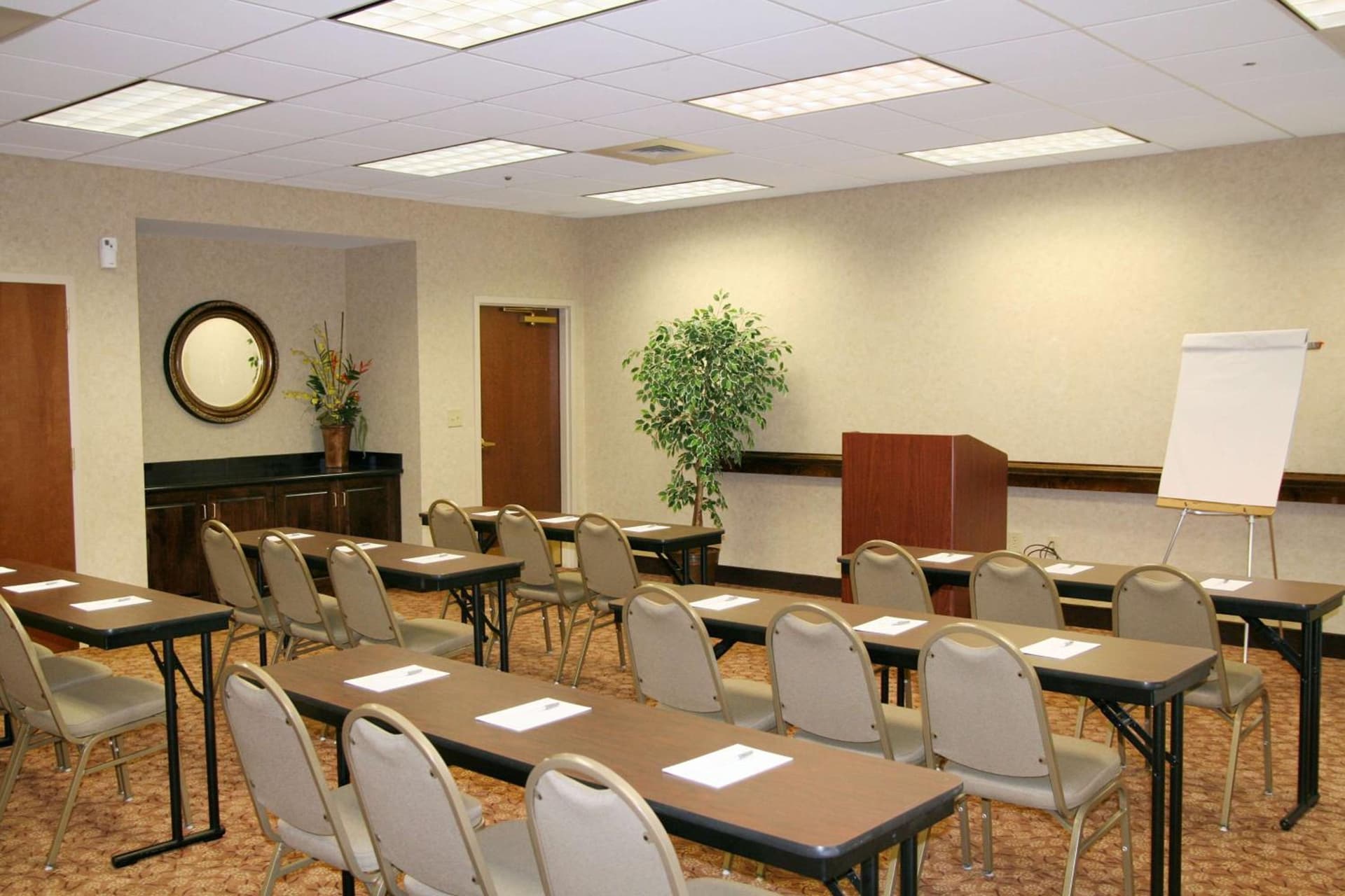 Hampton Inn Spring Lake Fayetteville gallery photo in Spring Lake, NC — image 68