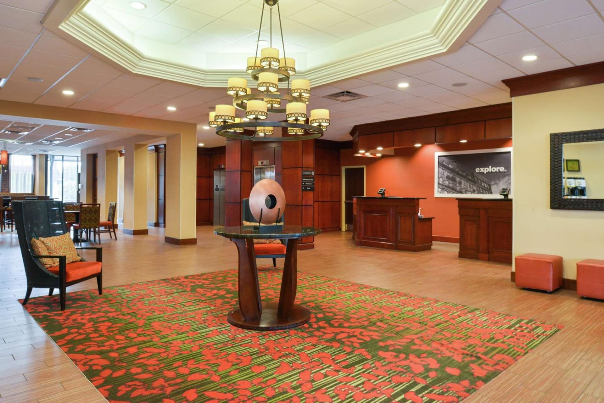 Hampton Inn Frederick interior in Frederick, MD — gallery photo 2