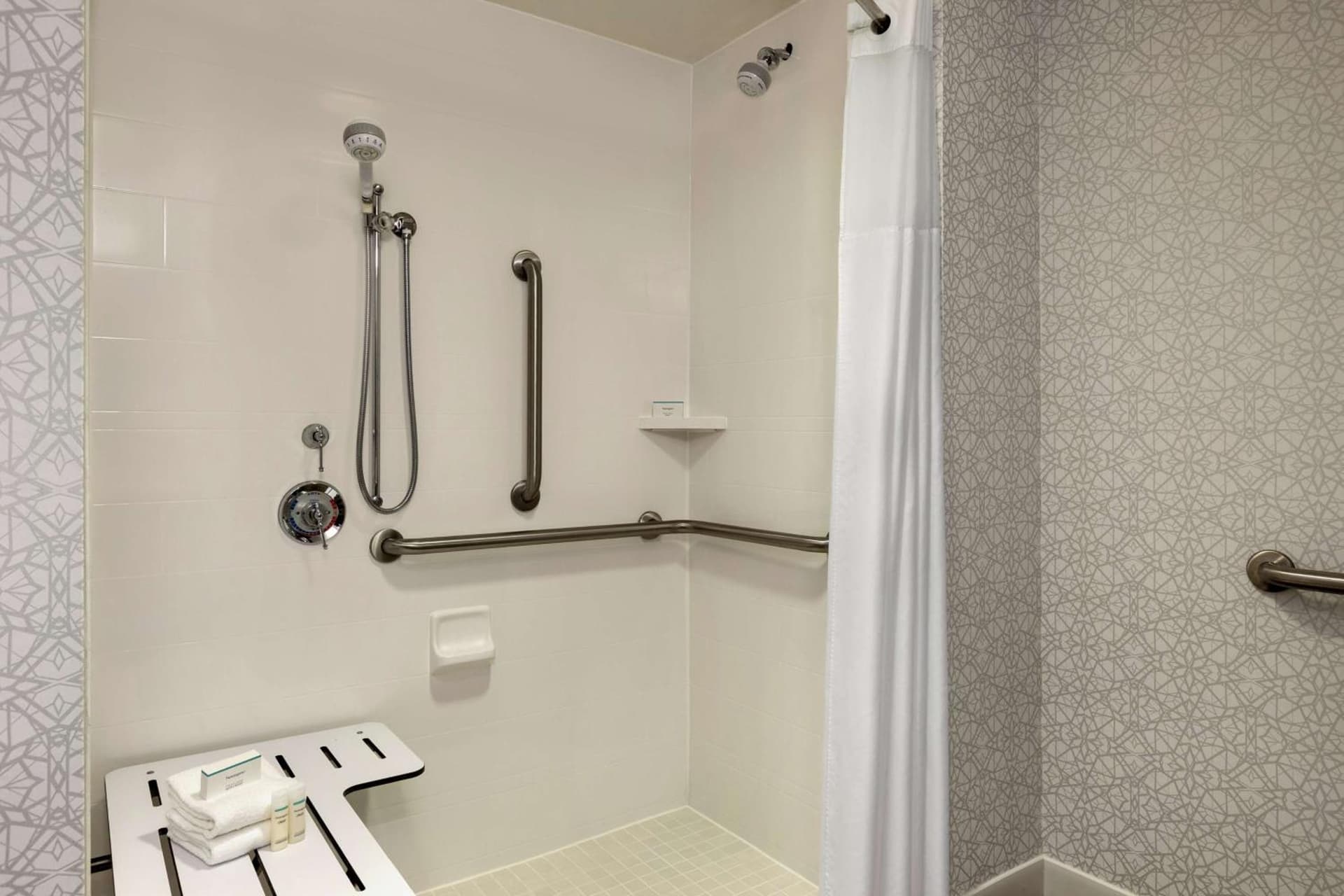 Hampton Inn & Suites Frederick/Fort Detrick gallery photo in Frederick, MD — image 18