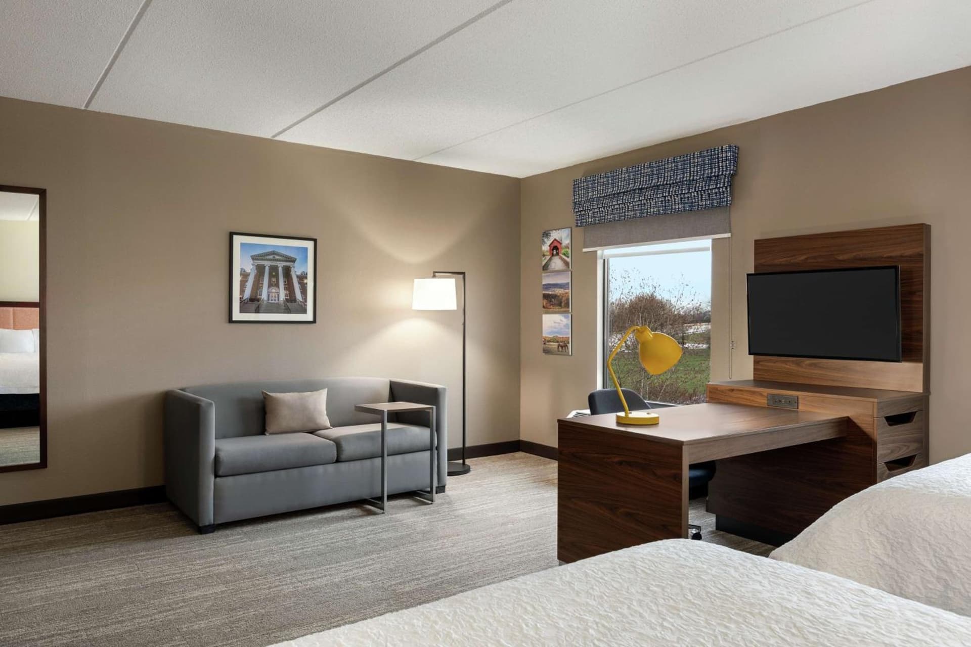 Hampton Inn & Suites Frederick/Fort Detrick gallery photo in Frederick, MD — image 10