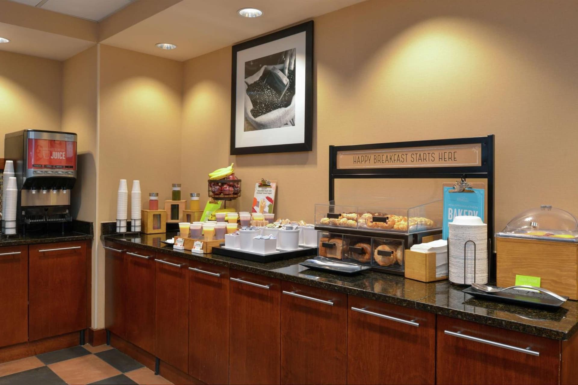 Hampton Inn Frederick gallery photo in Frederick, MD — image 23