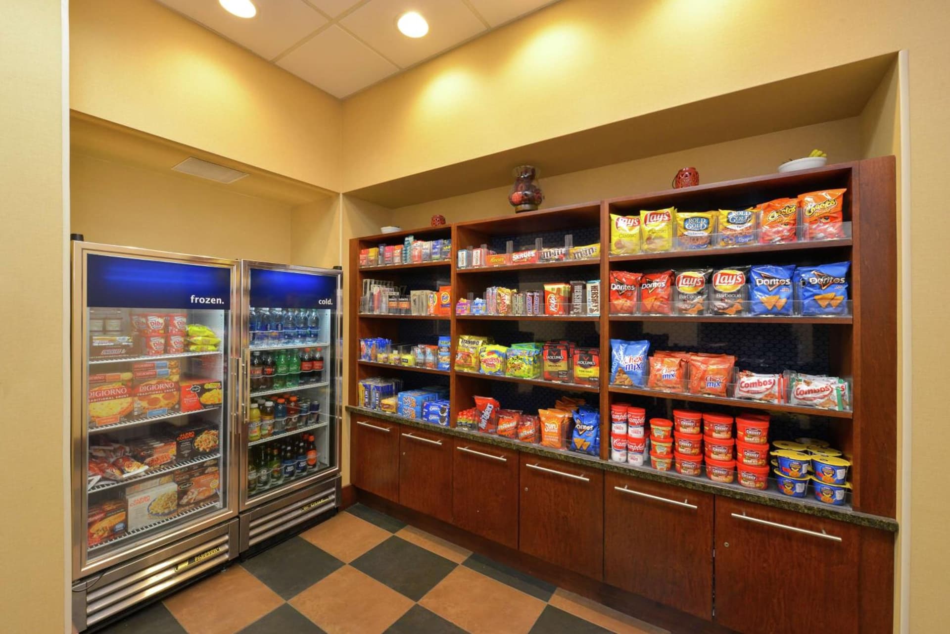 Hampton Inn Frederick gallery photo in Frederick, MD — image 7