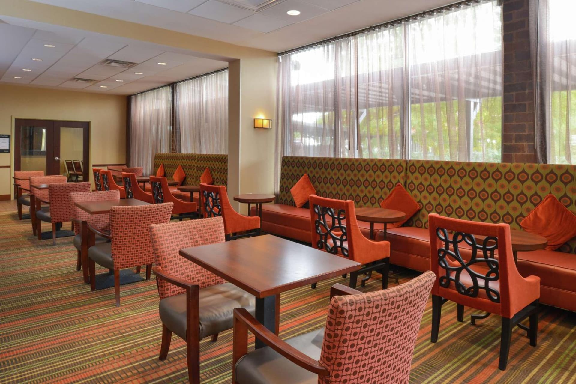 Hampton Inn Frederick gallery photo in Frederick, MD — image 31