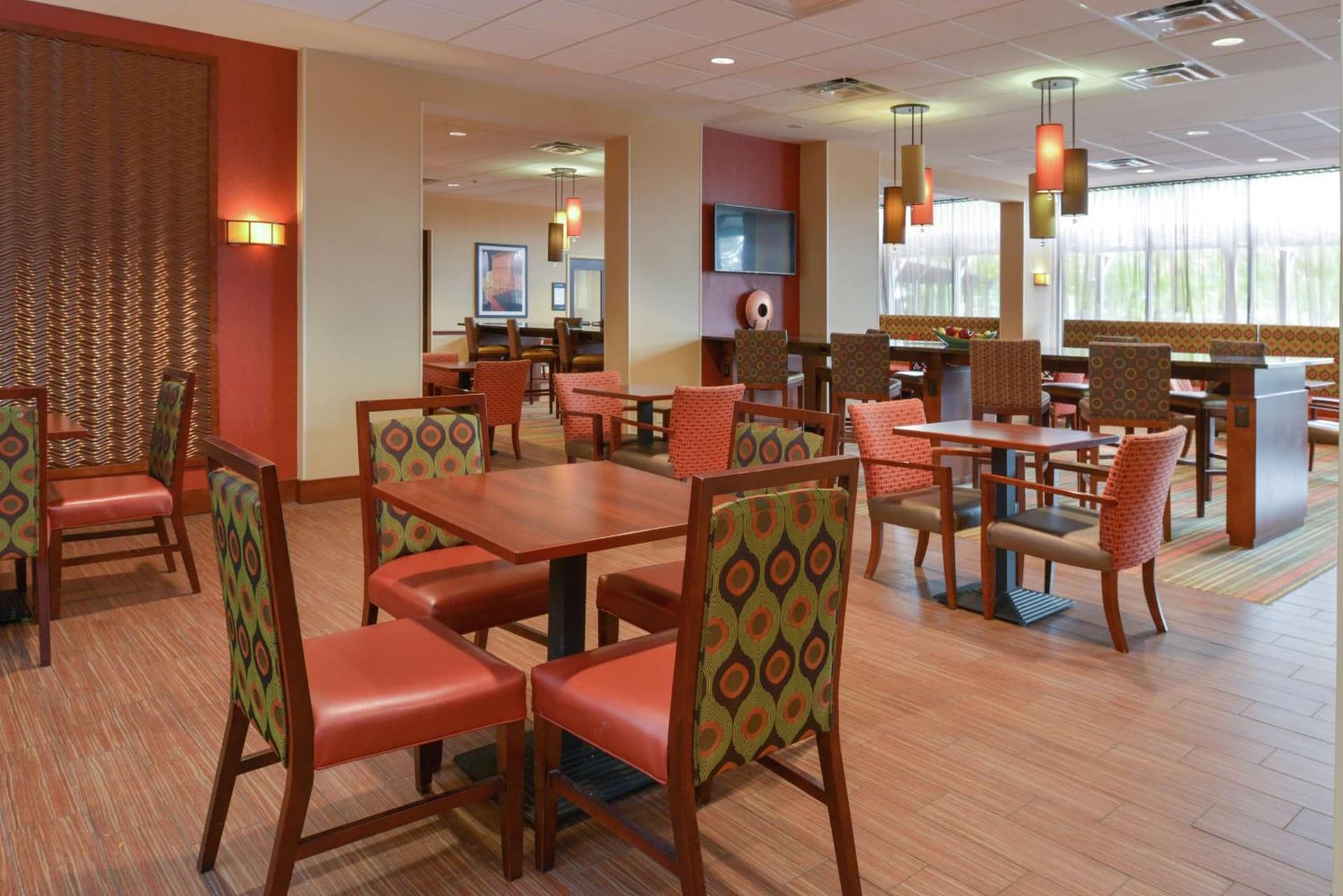 Hampton Inn Frederick gallery photo in Frederick, MD — image 54