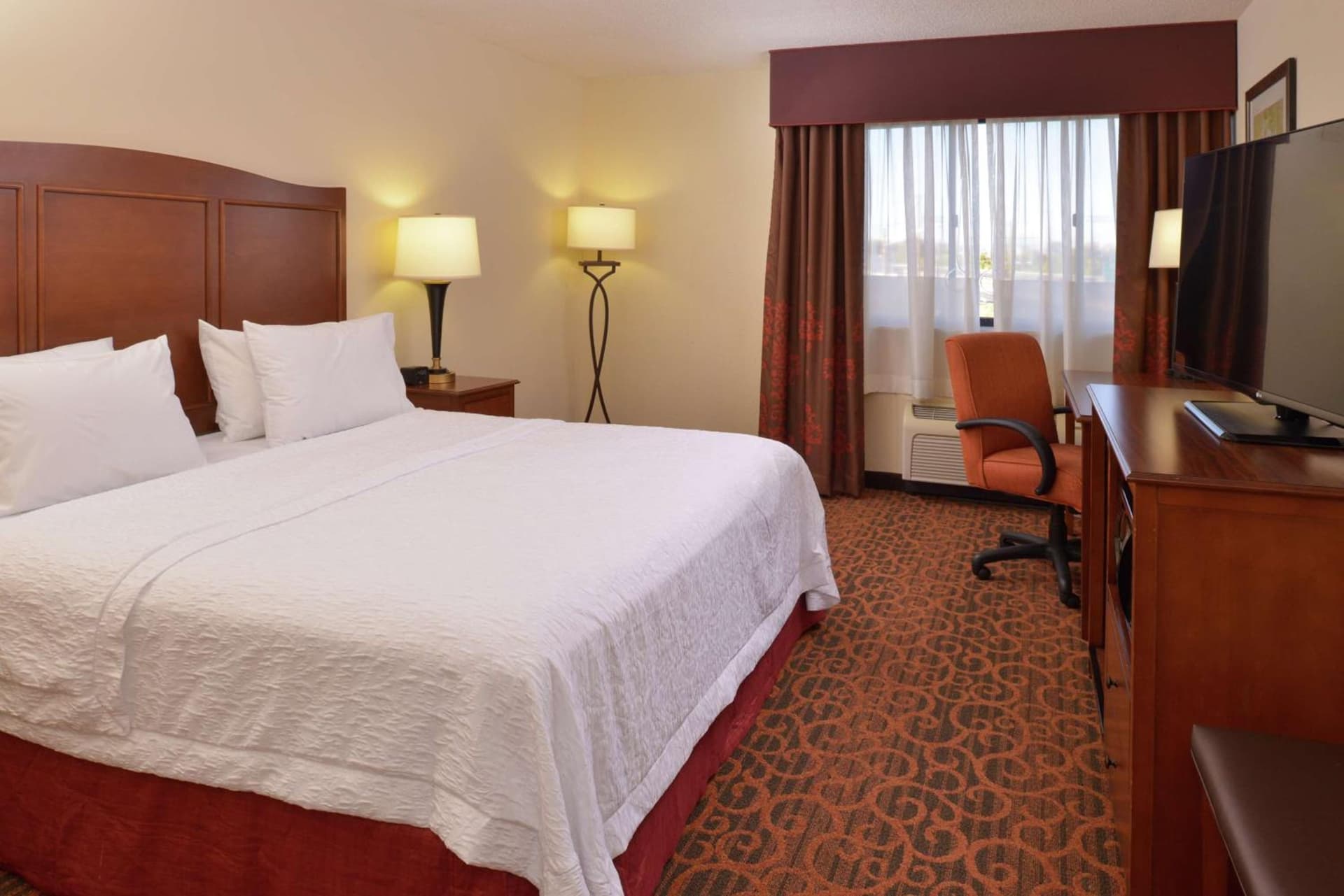 Hampton Inn Frederick gallery photo in Frederick, MD — image 43