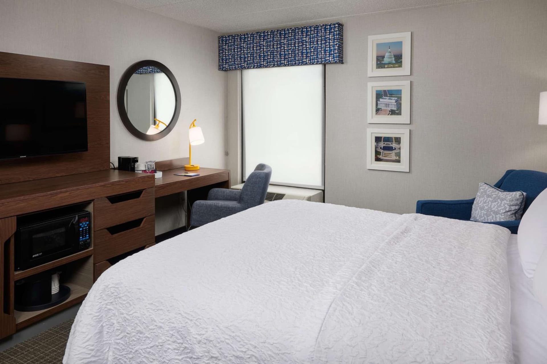 Hampton Inn Fairfax City property views in Fairfax, VA — gallery photo 3