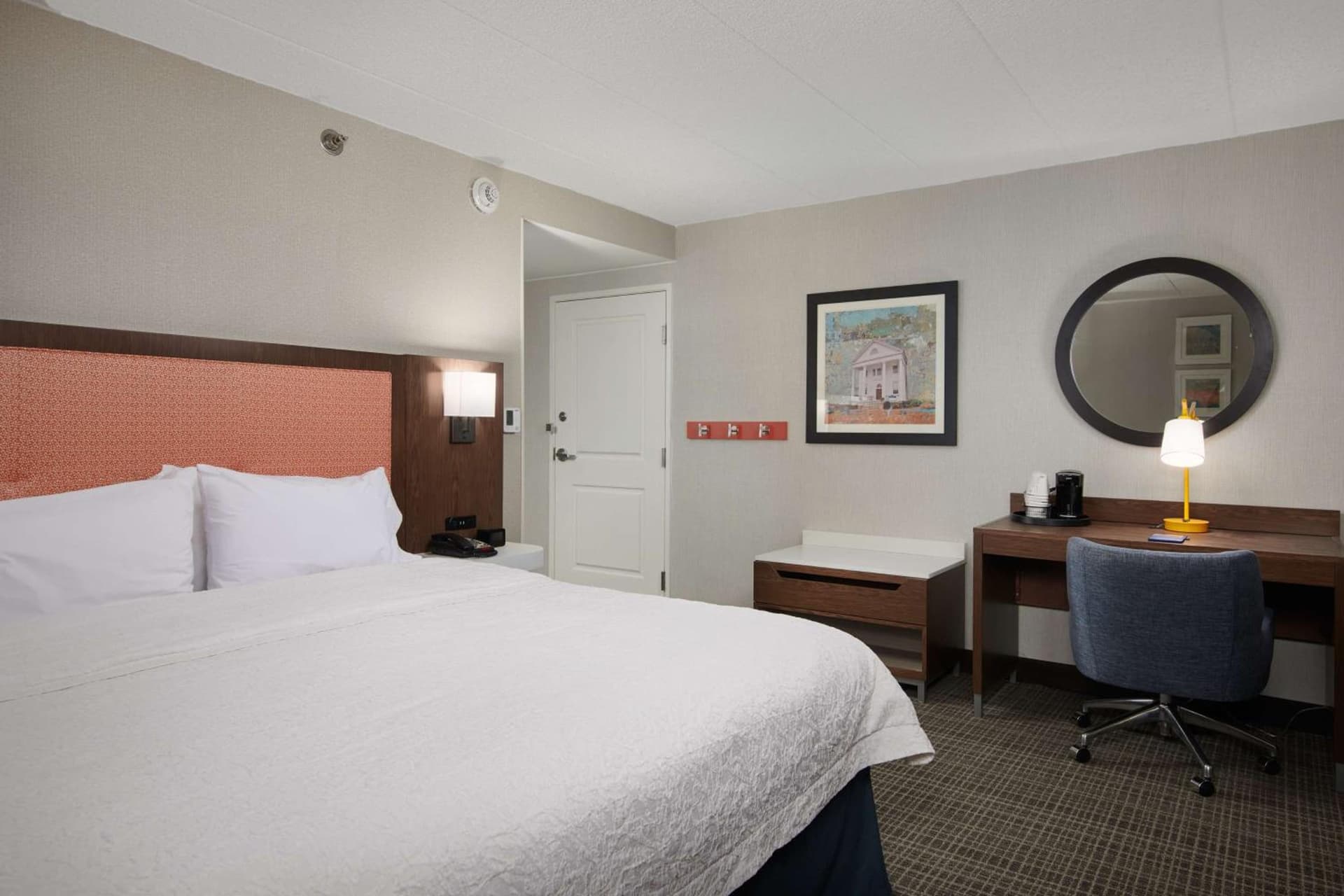 Hampton Inn Fairfax City gallery photo in Fairfax, VA — image 18