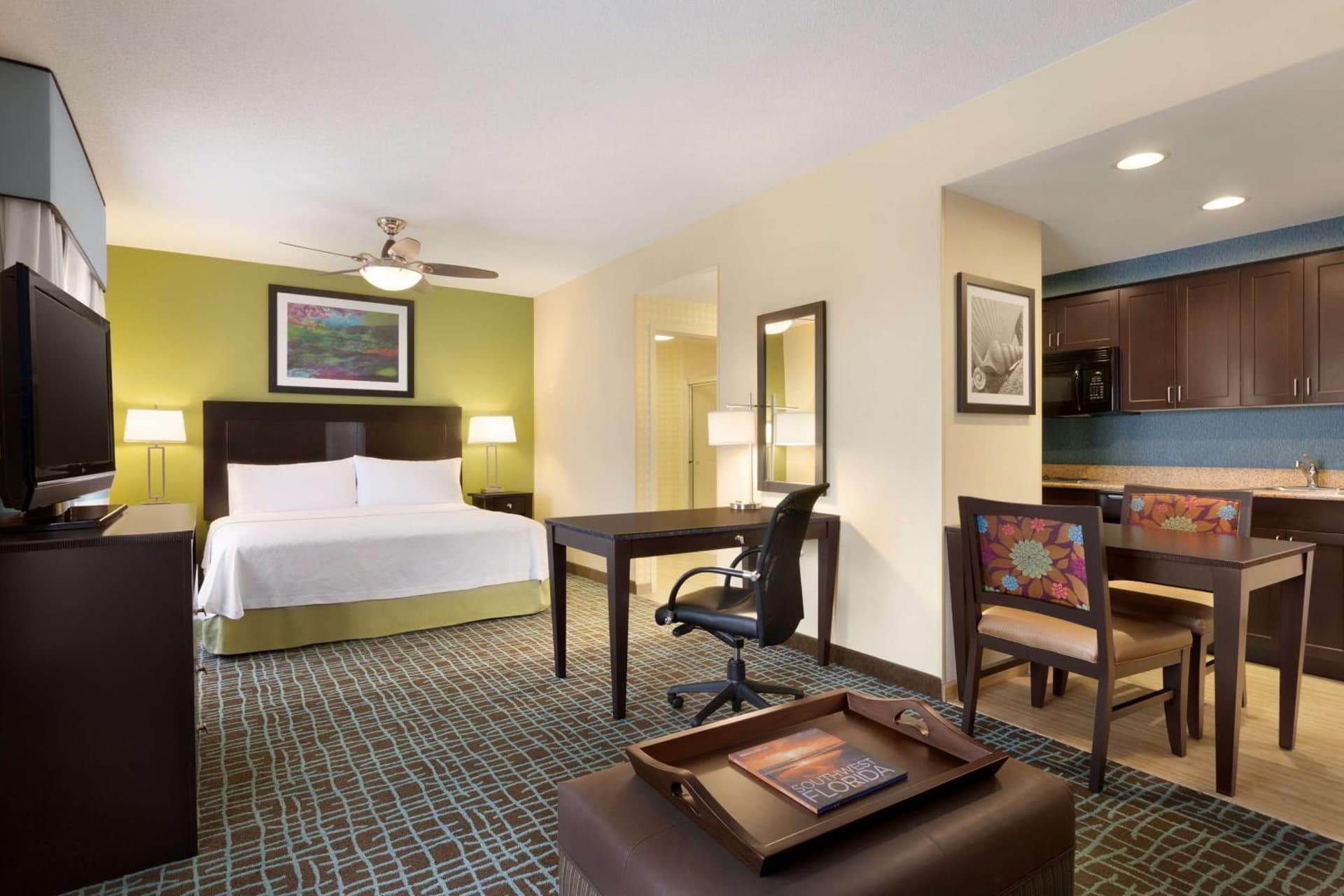 Homewood Suites Fort Myers Airport - FGCU gallery photo in Fort Myers, FL — image 12