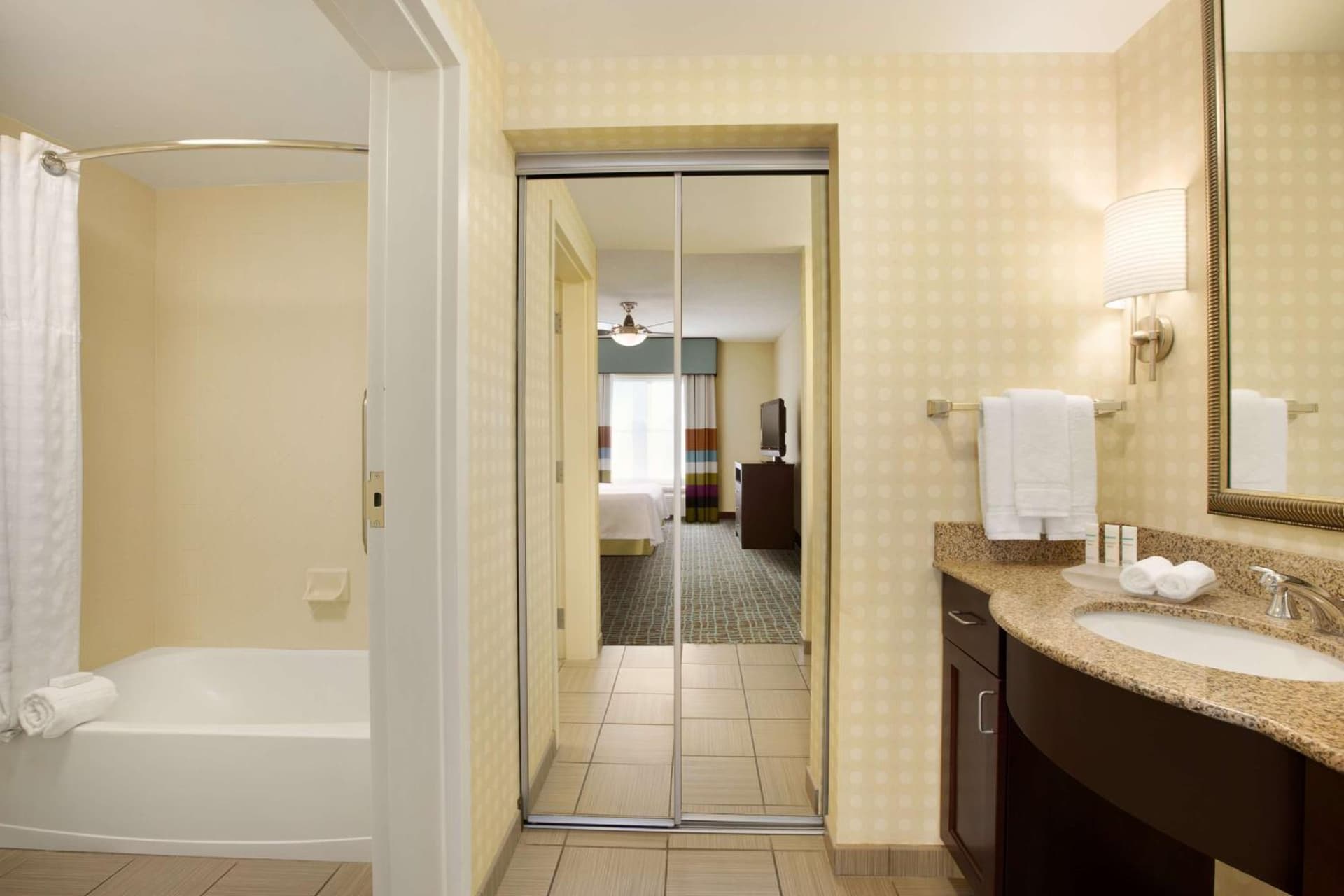 Homewood Suites Fort Myers Airport - FGCU gallery photo in Fort Myers, FL — image 20