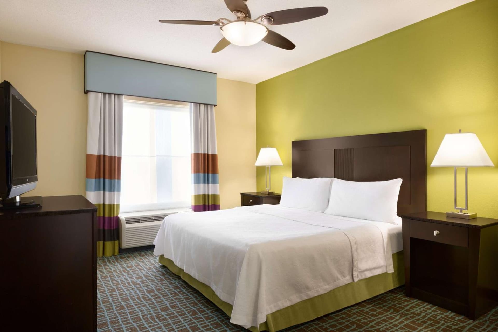 Homewood Suites Fort Myers Airport - FGCU gallery photo in Fort Myers, FL — image 17