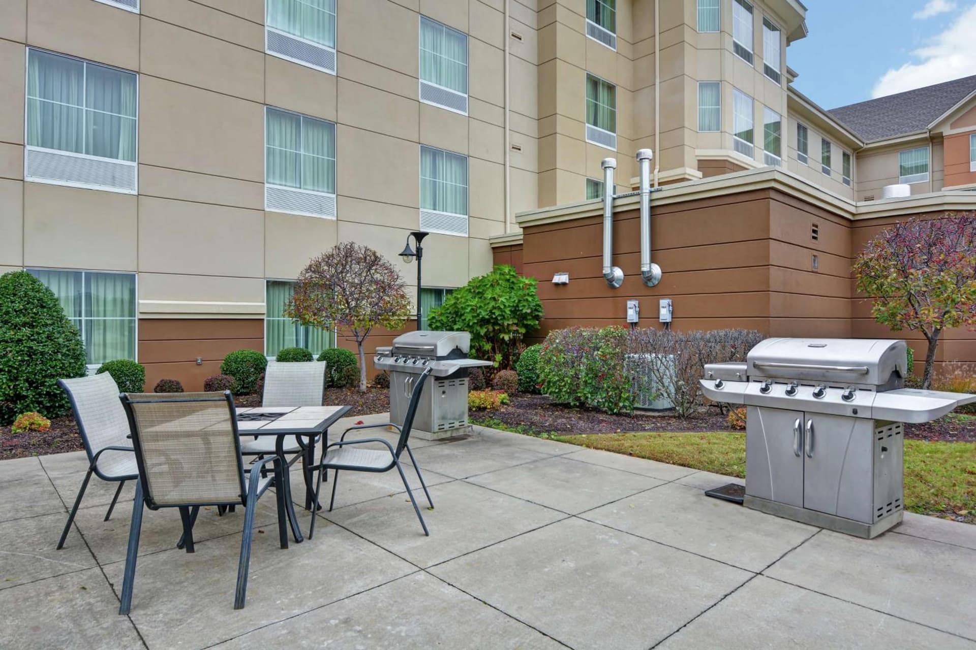 Homewood Suites by Hilton Fayetteville property views in Fayetteville, AR — gallery photo 3