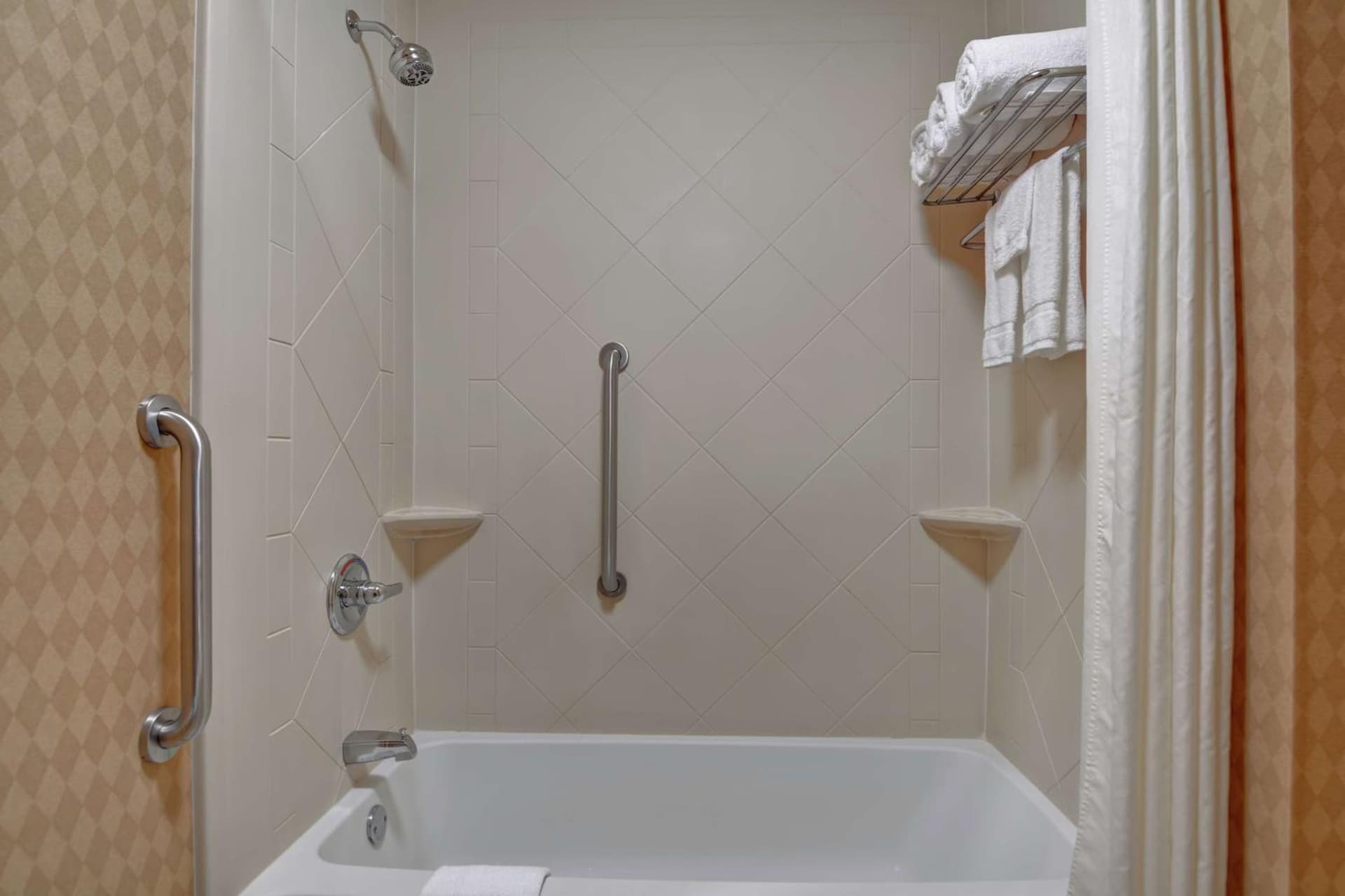 Homewood Suites by Hilton Fayetteville gallery photo in Fayetteville, AR — image 23